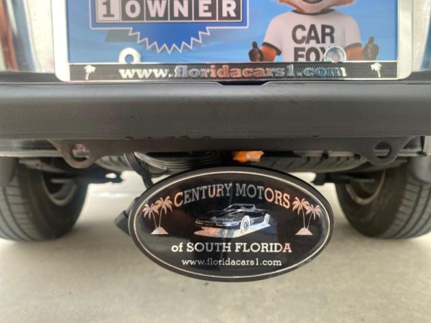 2000 Silver Ice Metallic /Gray Nissan Frontier 2WD SE 1 OWNER V6 AC NICE (1N6ED26T0YC) with an 3.3L SOHC SMPI V6 Engine engine, Automatic transmission, located at 4701 North Dixie Hwy, Pompano Beach, FL, 33064, (954) 422-2889, 26.240938, -80.123474 - OUR WEBPAGE FLORIDACARS1.COM HAS OVER 100 PHOTOS AND FREE CARFAX LINK 2000 NISSAN FRONTIER XE DESERT RUNNER VIN: 1N6ED26T0YC315234 1 N 6 E D 2 6 T 0 Y C 3 1 5 2 3 4 CLUB CAB PICKUP 3.3L V6 F SOHC 12V GASOLINE REAR WHEEL DRIVE Top Features Alloy Wheels Cloth Seats Running Boards Sport Package Sunroof - Photo#89