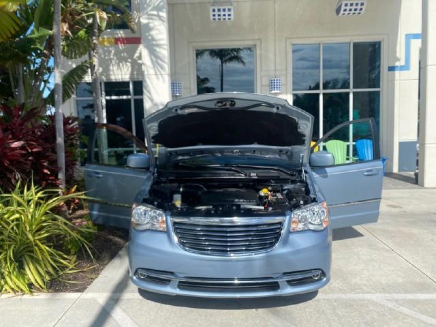 2012 Crystal Blue Pearl /Black/Light Graystone Interior Chrysler Town and Country HANDICAP LIFT LOW MILES 32,124 (2C4RC1BG6CR) with an 3.6L V6 Cylinder Engine engine, Automatic transmission, located at 4701 North Dixie Hwy, Pompano Beach, FL, 33064, (954) 422-2889, 26.240938, -80.123474 - OUR WEBPAGE FLORIDACARS1.COM HAS OVER 100 PHOTOS AND FREE CARFAX LINK 2012 CHRYSLER TOWN AND COUNTRY TOURING HANDICAP LIFT WORKS GREAT ! VIN: 2C4RC1BG6CR301509 2 C 4 R C 1 B G 6 C R 3 0 1 5 0 9 VAN 3.6L V6 F DOHC 24V GASOLINE FRONT WHEEL DRIVE Top Features Alloy Wheels Bluetooth Technology Fold-Away - Photo#16