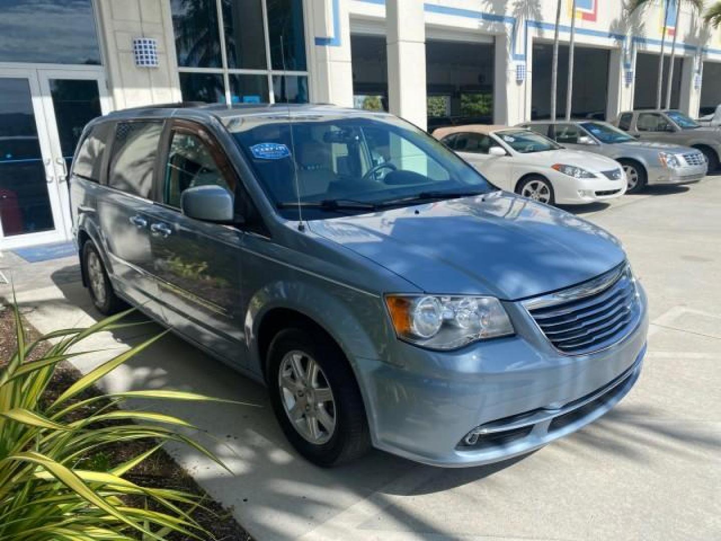 2012 Crystal Blue Pearl /Black/Light Graystone Interior Chrysler Town and Country HANDICAP LIFT LOW MILES 32,124 (2C4RC1BG6CR) with an 3.6L V6 Cylinder Engine engine, Automatic transmission, located at 4701 North Dixie Hwy, Pompano Beach, FL, 33064, (954) 422-2889, 26.240938, -80.123474 - OUR WEBPAGE FLORIDACARS1.COM HAS OVER 100 PHOTOS AND FREE CARFAX LINK 2012 CHRYSLER TOWN AND COUNTRY TOURING HANDICAP LIFT WORKS GREAT ! VIN: 2C4RC1BG6CR301509 2 C 4 R C 1 B G 6 C R 3 0 1 5 0 9 VAN 3.6L V6 F DOHC 24V GASOLINE FRONT WHEEL DRIVE Top Features Alloy Wheels Bluetooth Technology Fold-Away - Photo#24