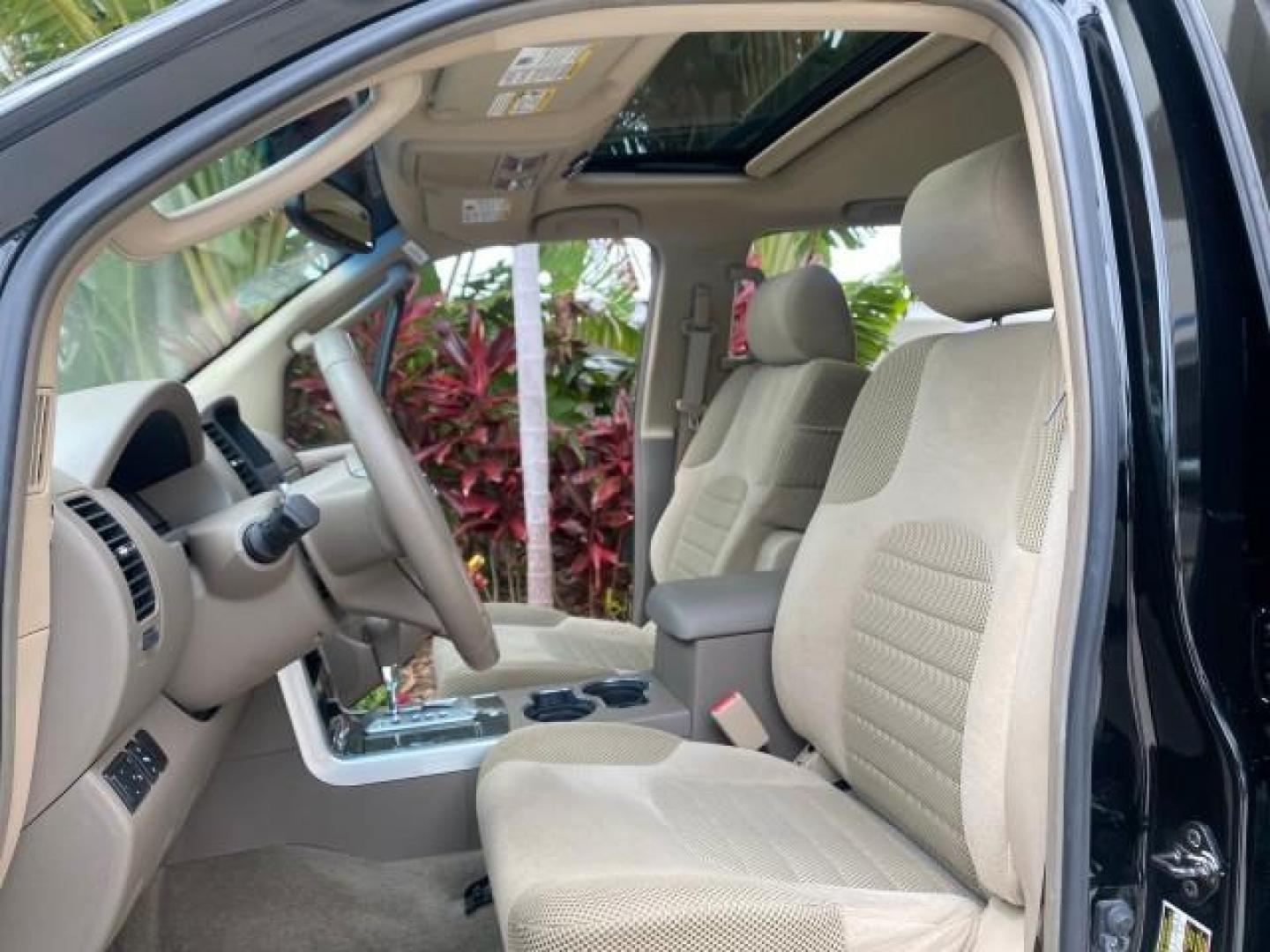 2008 Super Black Metallic /Cafe Latte Nissan Pathfinder 4X4 SE 1 OWNER LOW MILES 52,889 (5N1AR18B58C) with an 4.0L DOHC 24-Valve V6 Engine engine, Automatic transmission, located at 4701 North Dixie Hwy, Pompano Beach, FL, 33064, (954) 422-2889, 26.240938, -80.123474 - OUR WEBPAGE FLORIDACARS1.COM HAS OVER 100 PHOTOS AND FREE CARFAX LINK 2008 NISSAN PATHFINDER S VIN: 5N1AR18B58C629944 5 N 1 A R 1 8 B 5 8 C 6 2 9 9 4 4 4 DOOR WAGON/SPORT UTILITY 4.0L V6 F DOHC 24V GASOLINE ALL WHEEL DRIVE Top Features 4WD/AWD Alloy Wheels BOSE Sound System Cloth Seats Fold-Away Thi - Photo#10