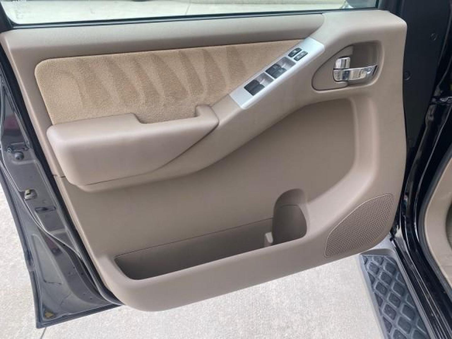 2008 Super Black Metallic /Cafe Latte Nissan Pathfinder 4X4 SE 1 OWNER LOW MILES 52,889 (5N1AR18B58C) with an 4.0L DOHC 24-Valve V6 Engine engine, Automatic transmission, located at 4701 North Dixie Hwy, Pompano Beach, FL, 33064, (954) 422-2889, 26.240938, -80.123474 - OUR WEBPAGE FLORIDACARS1.COM HAS OVER 100 PHOTOS AND FREE CARFAX LINK 2008 NISSAN PATHFINDER S VIN: 5N1AR18B58C629944 5 N 1 A R 1 8 B 5 8 C 6 2 9 9 4 4 4 DOOR WAGON/SPORT UTILITY 4.0L V6 F DOHC 24V GASOLINE ALL WHEEL DRIVE Top Features 4WD/AWD Alloy Wheels BOSE Sound System Cloth Seats Fold-Away Thi - Photo#31