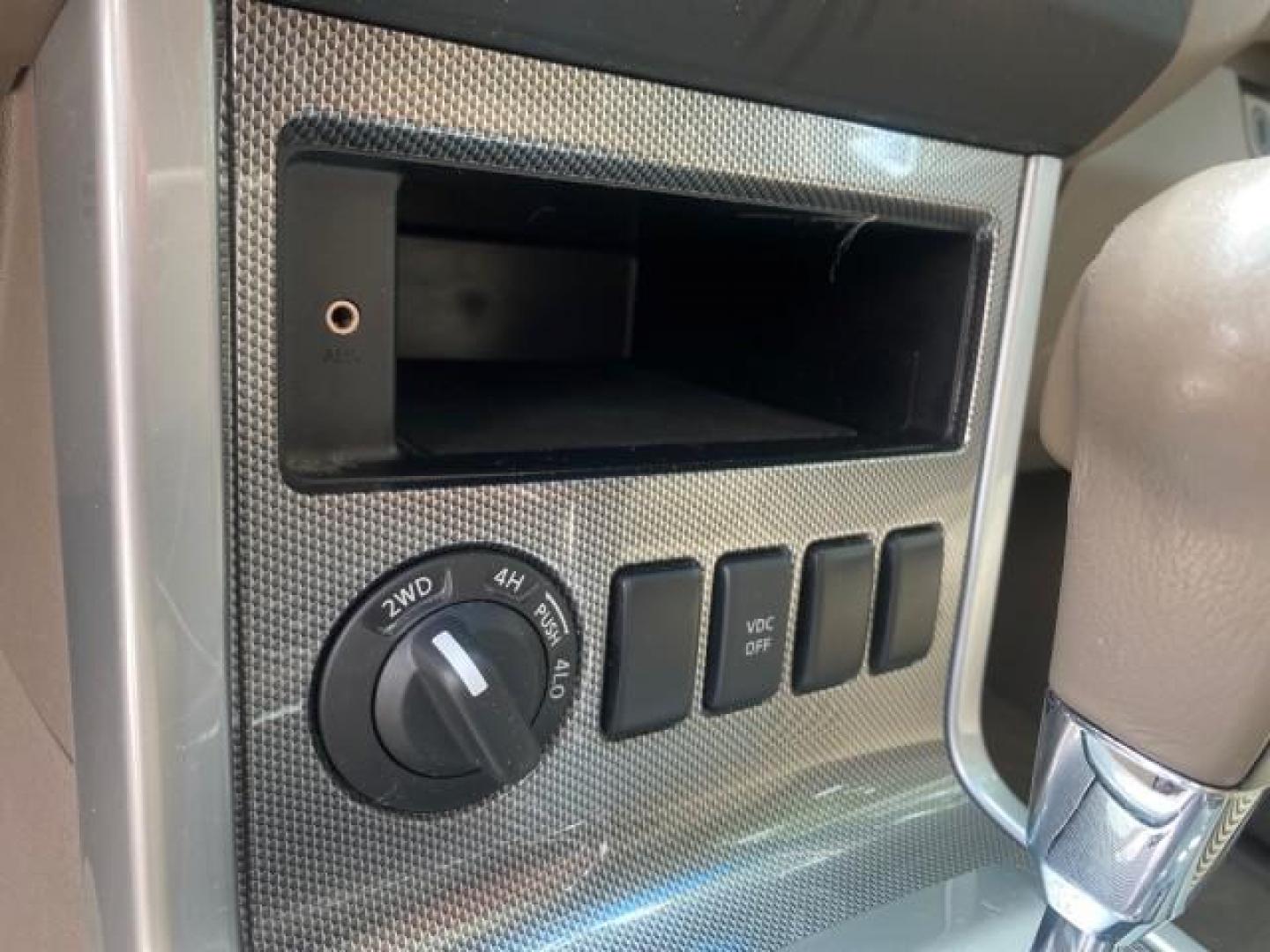2008 Super Black Metallic /Cafe Latte Nissan Pathfinder 4X4 SE 1 OWNER LOW MILES 52,889 (5N1AR18B58C) with an 4.0L DOHC 24-Valve V6 Engine engine, Automatic transmission, located at 4701 North Dixie Hwy, Pompano Beach, FL, 33064, (954) 422-2889, 26.240938, -80.123474 - OUR WEBPAGE FLORIDACARS1.COM HAS OVER 100 PHOTOS AND FREE CARFAX LINK 2008 NISSAN PATHFINDER S VIN: 5N1AR18B58C629944 5 N 1 A R 1 8 B 5 8 C 6 2 9 9 4 4 4 DOOR WAGON/SPORT UTILITY 4.0L V6 F DOHC 24V GASOLINE ALL WHEEL DRIVE Top Features 4WD/AWD Alloy Wheels BOSE Sound System Cloth Seats Fold-Away Thi - Photo#49