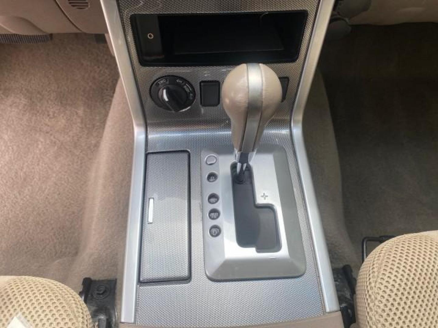 2008 Super Black Metallic /Cafe Latte Nissan Pathfinder 4X4 SE 1 OWNER LOW MILES 52,889 (5N1AR18B58C) with an 4.0L DOHC 24-Valve V6 Engine engine, Automatic transmission, located at 4701 North Dixie Hwy, Pompano Beach, FL, 33064, (954) 422-2889, 26.240938, -80.123474 - OUR WEBPAGE FLORIDACARS1.COM HAS OVER 100 PHOTOS AND FREE CARFAX LINK 2008 NISSAN PATHFINDER S VIN: 5N1AR18B58C629944 5 N 1 A R 1 8 B 5 8 C 6 2 9 9 4 4 4 DOOR WAGON/SPORT UTILITY 4.0L V6 F DOHC 24V GASOLINE ALL WHEEL DRIVE Top Features 4WD/AWD Alloy Wheels BOSE Sound System Cloth Seats Fold-Away Thi - Photo#50