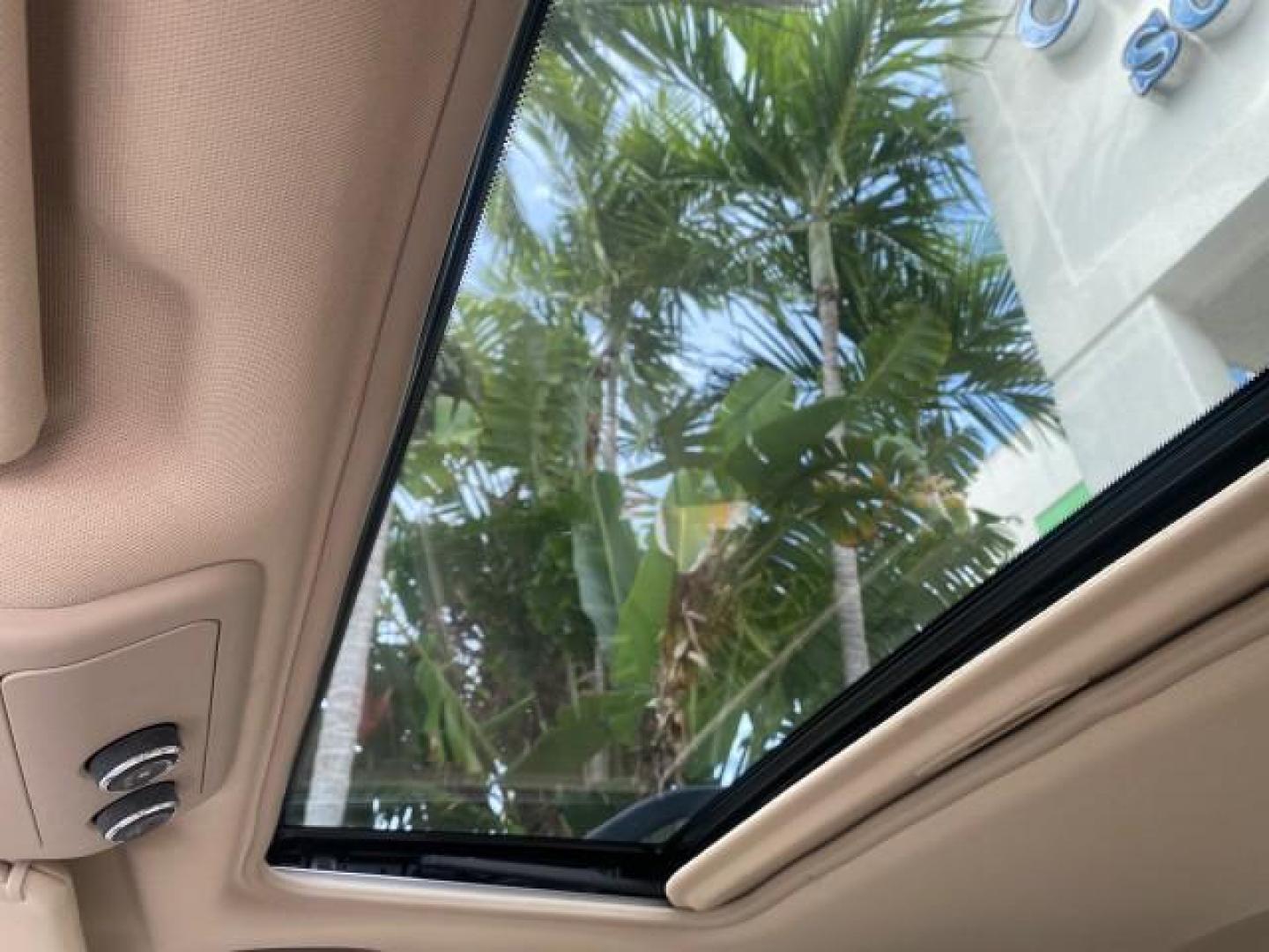 2008 Super Black Metallic /Cafe Latte Nissan Pathfinder 4X4 SE 1 OWNER LOW MILES 52,889 (5N1AR18B58C) with an 4.0L DOHC 24-Valve V6 Engine engine, Automatic transmission, located at 4701 North Dixie Hwy, Pompano Beach, FL, 33064, (954) 422-2889, 26.240938, -80.123474 - OUR WEBPAGE FLORIDACARS1.COM HAS OVER 100 PHOTOS AND FREE CARFAX LINK 2008 NISSAN PATHFINDER S VIN: 5N1AR18B58C629944 5 N 1 A R 1 8 B 5 8 C 6 2 9 9 4 4 4 DOOR WAGON/SPORT UTILITY 4.0L V6 F DOHC 24V GASOLINE ALL WHEEL DRIVE Top Features 4WD/AWD Alloy Wheels BOSE Sound System Cloth Seats Fold-Away Thi - Photo#61