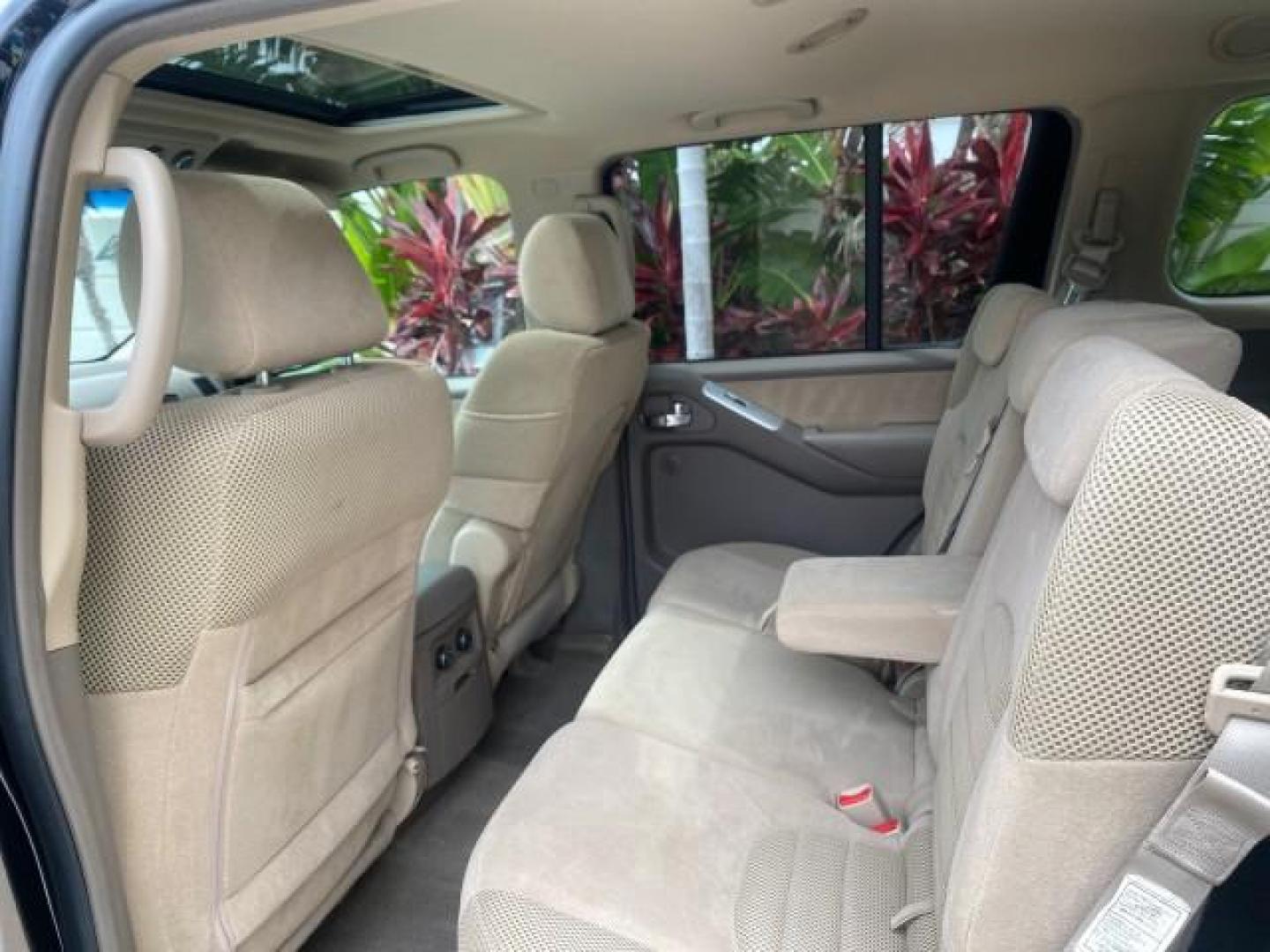 2008 Super Black Metallic /Cafe Latte Nissan Pathfinder 4X4 SE 1 OWNER LOW MILES 52,889 (5N1AR18B58C) with an 4.0L DOHC 24-Valve V6 Engine engine, Automatic transmission, located at 4701 North Dixie Hwy, Pompano Beach, FL, 33064, (954) 422-2889, 26.240938, -80.123474 - OUR WEBPAGE FLORIDACARS1.COM HAS OVER 100 PHOTOS AND FREE CARFAX LINK 2008 NISSAN PATHFINDER S VIN: 5N1AR18B58C629944 5 N 1 A R 1 8 B 5 8 C 6 2 9 9 4 4 4 DOOR WAGON/SPORT UTILITY 4.0L V6 F DOHC 24V GASOLINE ALL WHEEL DRIVE Top Features 4WD/AWD Alloy Wheels BOSE Sound System Cloth Seats Fold-Away Thi - Photo#69