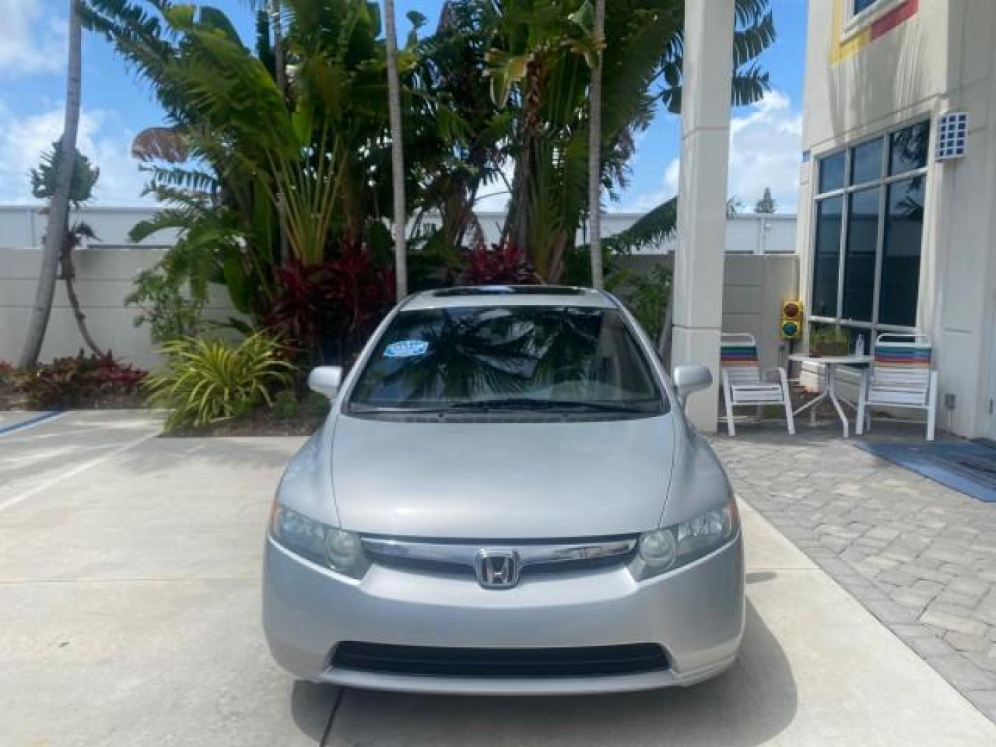 2008 Galaxy Gray Metallic /Gray Honda Civic Sdn 5 SPD EX LOW MILES 45,323 (1HGFA15818L) with an 1.8L SOHC MPFI 16-Valve i-VTEC I4 Engine engine, Manual transmission, located at 4701 North Dixie Hwy, Pompano Beach, FL, 33064, (954) 422-2889, 26.240938, -80.123474 - OUR WEBPAGE FLORIDACARS1.COM HAS OVER 100 PHOTOS AND FREE CARFAX LINK 2008 HONDA CIVIC EX VIN: 1HGFA15818L077404 1 H G F A 1 5 8 1 8 L 0 7 7 4 0 4 SEDAN 4 DR 1.8L I4 F SOHC 16V GASOLINE FRONT WHEEL DRIVE Top Features Alloy Wheels Cloth Seats Sunroof(s) Basic Features ABS Brakes AM/FM Stereo Air Cond - Photo#2