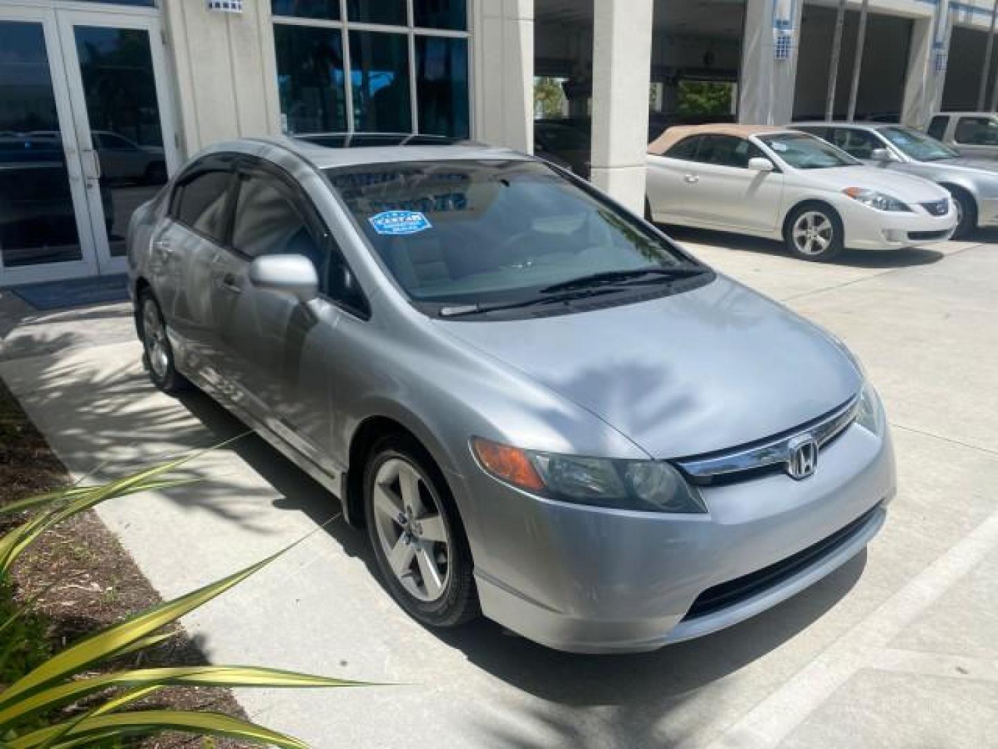 2008 Galaxy Gray Metallic /Gray Honda Civic Sdn 5 SPD EX LOW MILES 45,323 (1HGFA15818L) with an 1.8L SOHC MPFI 16-Valve i-VTEC I4 Engine engine, Manual transmission, located at 4701 North Dixie Hwy, Pompano Beach, FL, 33064, (954) 422-2889, 26.240938, -80.123474 - OUR WEBPAGE FLORIDACARS1.COM HAS OVER 100 PHOTOS AND FREE CARFAX LINK 2008 HONDA CIVIC EX VIN: 1HGFA15818L077404 1 H G F A 1 5 8 1 8 L 0 7 7 4 0 4 SEDAN 4 DR 1.8L I4 F SOHC 16V GASOLINE FRONT WHEEL DRIVE Top Features Alloy Wheels Cloth Seats Sunroof(s) Basic Features ABS Brakes AM/FM Stereo Air Cond - Photo#24