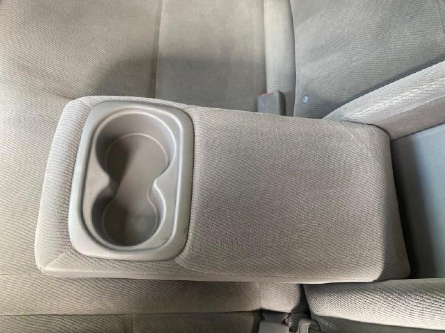 2008 Galaxy Gray Metallic /Gray Honda Civic Sdn 5 SPD EX LOW MILES 45,323 (1HGFA15818L) with an 1.8L SOHC MPFI 16-Valve i-VTEC I4 Engine engine, Manual transmission, located at 4701 North Dixie Hwy, Pompano Beach, FL, 33064, (954) 422-2889, 26.240938, -80.123474 - OUR WEBPAGE FLORIDACARS1.COM HAS OVER 100 PHOTOS AND FREE CARFAX LINK 2008 HONDA CIVIC EX VIN: 1HGFA15818L077404 1 H G F A 1 5 8 1 8 L 0 7 7 4 0 4 SEDAN 4 DR 1.8L I4 F SOHC 16V GASOLINE FRONT WHEEL DRIVE Top Features Alloy Wheels Cloth Seats Sunroof(s) Basic Features ABS Brakes AM/FM Stereo Air Cond - Photo#76