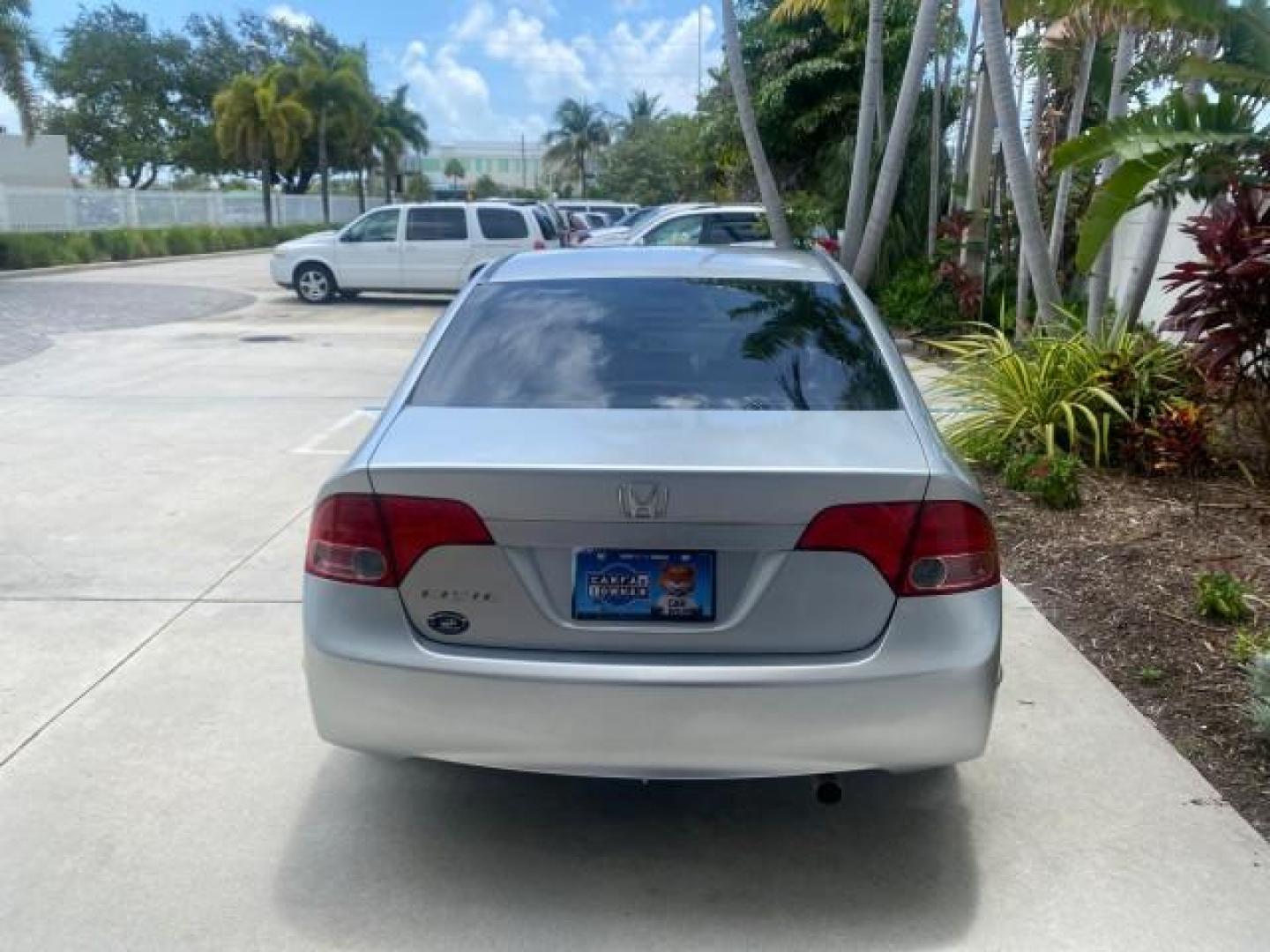 2008 Galaxy Gray Metallic /Gray Honda Civic Sdn 5 SPD EX LOW MILES 45,323 (1HGFA15818L) with an 1.8L SOHC MPFI 16-Valve i-VTEC I4 Engine engine, Manual transmission, located at 4701 North Dixie Hwy, Pompano Beach, FL, 33064, (954) 422-2889, 26.240938, -80.123474 - OUR WEBPAGE FLORIDACARS1.COM HAS OVER 100 PHOTOS AND FREE CARFAX LINK 2008 HONDA CIVIC EX VIN: 1HGFA15818L077404 1 H G F A 1 5 8 1 8 L 0 7 7 4 0 4 SEDAN 4 DR 1.8L I4 F SOHC 16V GASOLINE FRONT WHEEL DRIVE Top Features Alloy Wheels Cloth Seats Sunroof(s) Basic Features ABS Brakes AM/FM Stereo Air Cond - Photo#82