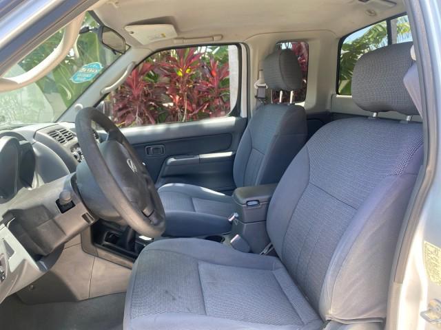 2002 Silver Ice Metallic /Gray Nissan Frontier 2WD XE XCAB 5 SPD AC 4 CYL (1N6DD26S42C) with an 2.4L DOHC SMPI 16-Valve 4-Cyl Engine engine, Manual transmission, located at 4701 North Dixie Hwy, Pompano Beach, FL, 33064, (954) 422-2889, 26.240938, -80.123474 - OUR WEBPAGE FLORIDACARS1.COM HAS OVER 100 PHOTOS AND FREE CARFAX LINK 2002 NISSAN FRONTIER XE 4 CYL 5 SPD VIN: 1N6DD26S42C374720 1 N 6 D D 2 6 S 4 2 C 3 7 4 7 2 0 CLUB CAB PICKUP 2.4L I4 F DOHC 16V GASOLINE REAR WHEEL DRIVE Top Features Alloy Wheels Bed Liner Cloth Seats Tow Hitch Basic Features ABS - Photo#32