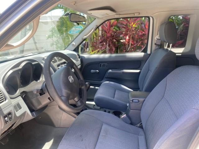 2002 Silver Ice Metallic /Gray Nissan Frontier 2WD XE XCAB 5 SPD AC 4 CYL (1N6DD26S42C) with an 2.4L DOHC SMPI 16-Valve 4-Cyl Engine engine, Manual transmission, located at 4701 North Dixie Hwy, Pompano Beach, FL, 33064, (954) 422-2889, 26.240938, -80.123474 - OUR WEBPAGE FLORIDACARS1.COM HAS OVER 100 PHOTOS AND FREE CARFAX LINK 2002 NISSAN FRONTIER XE 4 CYL 5 SPD VIN: 1N6DD26S42C374720 1 N 6 D D 2 6 S 4 2 C 3 7 4 7 2 0 CLUB CAB PICKUP 2.4L I4 F DOHC 16V GASOLINE REAR WHEEL DRIVE Top Features Alloy Wheels Bed Liner Cloth Seats Tow Hitch Basic Features ABS - Photo#34