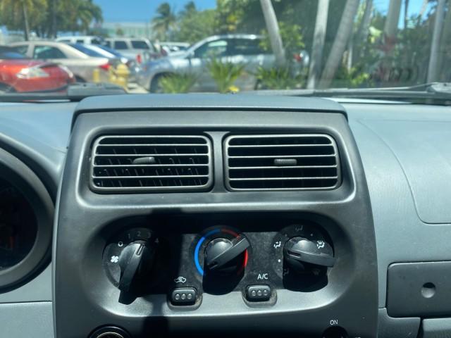 2002 Silver Ice Metallic /Gray Nissan Frontier 2WD XE XCAB 5 SPD AC 4 CYL (1N6DD26S42C) with an 2.4L DOHC SMPI 16-Valve 4-Cyl Engine engine, Manual transmission, located at 4701 North Dixie Hwy, Pompano Beach, FL, 33064, (954) 422-2889, 26.240938, -80.123474 - OUR WEBPAGE FLORIDACARS1.COM HAS OVER 100 PHOTOS AND FREE CARFAX LINK 2002 NISSAN FRONTIER XE 4 CYL 5 SPD VIN: 1N6DD26S42C374720 1 N 6 D D 2 6 S 4 2 C 3 7 4 7 2 0 CLUB CAB PICKUP 2.4L I4 F DOHC 16V GASOLINE REAR WHEEL DRIVE Top Features Alloy Wheels Bed Liner Cloth Seats Tow Hitch Basic Features ABS - Photo#43