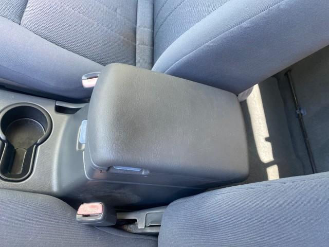 2002 Silver Ice Metallic /Gray Nissan Frontier 2WD XE XCAB 5 SPD AC 4 CYL (1N6DD26S42C) with an 2.4L DOHC SMPI 16-Valve 4-Cyl Engine engine, Manual transmission, located at 4701 North Dixie Hwy, Pompano Beach, FL, 33064, (954) 422-2889, 26.240938, -80.123474 - OUR WEBPAGE FLORIDACARS1.COM HAS OVER 100 PHOTOS AND FREE CARFAX LINK 2002 NISSAN FRONTIER XE 4 CYL 5 SPD VIN: 1N6DD26S42C374720 1 N 6 D D 2 6 S 4 2 C 3 7 4 7 2 0 CLUB CAB PICKUP 2.4L I4 F DOHC 16V GASOLINE REAR WHEEL DRIVE Top Features Alloy Wheels Bed Liner Cloth Seats Tow Hitch Basic Features ABS - Photo#51