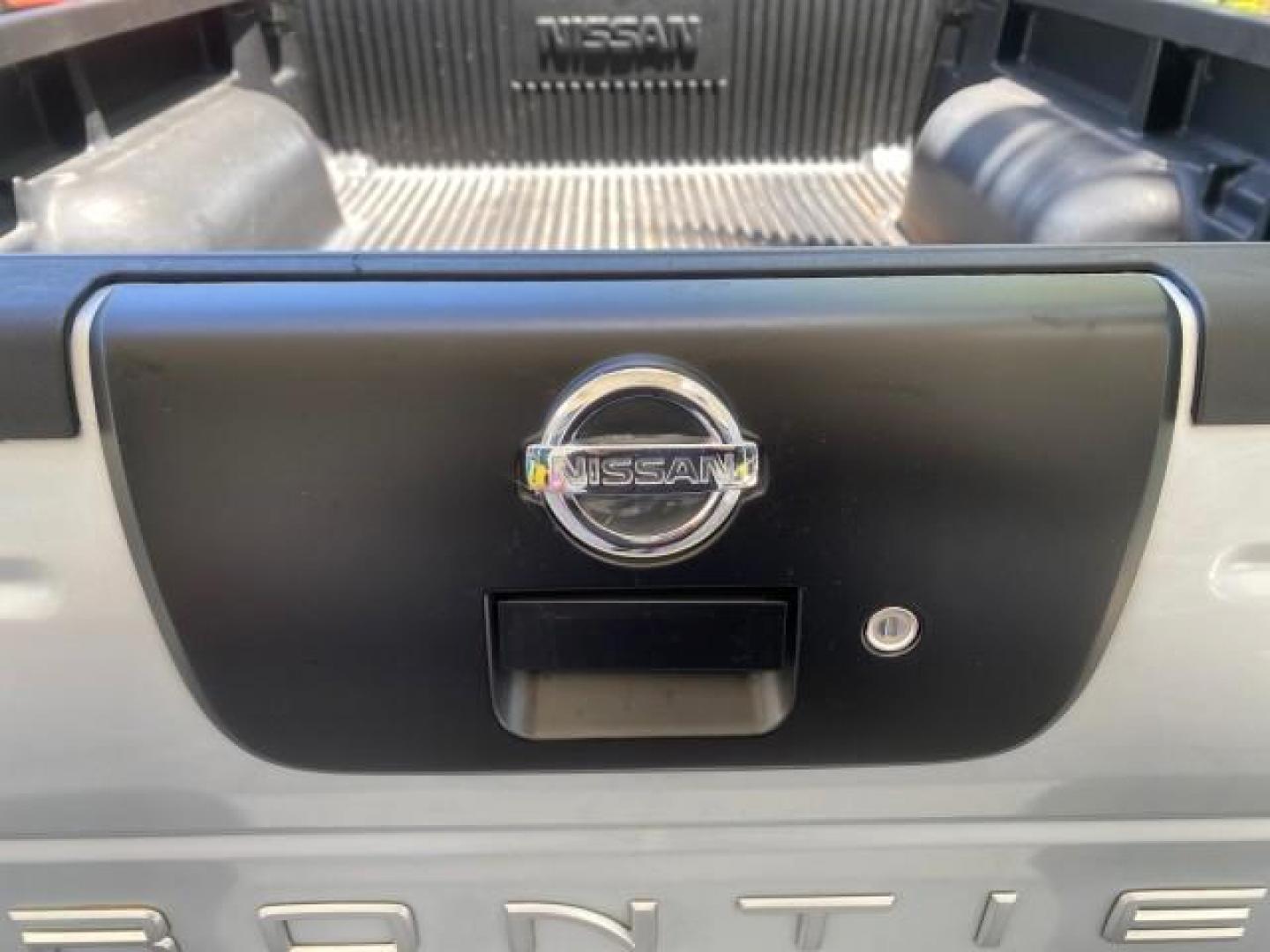 2002 Just Blue Metallic /Gray Nissan Frontier 2WD XE XCAB 5 SPD AC 4 CYL (1N6DD26S42C) with an 2.4L DOHC SMPI 16-Valve 4-Cyl Engine engine, Manual transmission, located at 4701 North Dixie Hwy, Pompano Beach, FL, 33064, (954) 422-2889, 26.240938, -80.123474 - OUR WEBPAGE FLORIDACARS1.COM HAS OVER 100 PHOTOS AND FREE CARFAX LINK 2002 NISSAN FRONTIER XE 4 CYL 5 SPD VIN: 1N6DD26S42C374720 1 N 6 D D 2 6 S 4 2 C 3 7 4 7 2 0 CLUB CAB PICKUP 2.4L I4 F DOHC 16V GASOLINE REAR WHEEL DRIVE Top Features Alloy Wheels Bed Liner Cloth Seats Tow Hitch Basic Features ABS - Photo#71