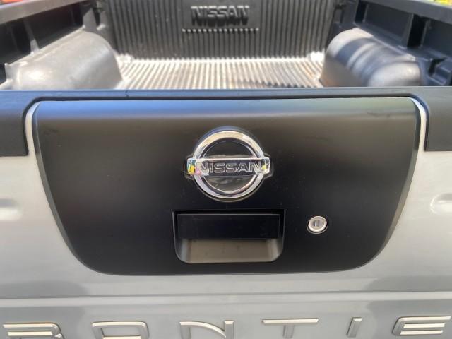 2002 Silver Ice Metallic /Gray Nissan Frontier 2WD XE XCAB 5 SPD AC 4 CYL (1N6DD26S42C) with an 2.4L DOHC SMPI 16-Valve 4-Cyl Engine engine, Manual transmission, located at 4701 North Dixie Hwy, Pompano Beach, FL, 33064, (954) 422-2889, 26.240938, -80.123474 - OUR WEBPAGE FLORIDACARS1.COM HAS OVER 100 PHOTOS AND FREE CARFAX LINK 2002 NISSAN FRONTIER XE 4 CYL 5 SPD VIN: 1N6DD26S42C374720 1 N 6 D D 2 6 S 4 2 C 3 7 4 7 2 0 CLUB CAB PICKUP 2.4L I4 F DOHC 16V GASOLINE REAR WHEEL DRIVE Top Features Alloy Wheels Bed Liner Cloth Seats Tow Hitch Basic Features ABS - Photo#71