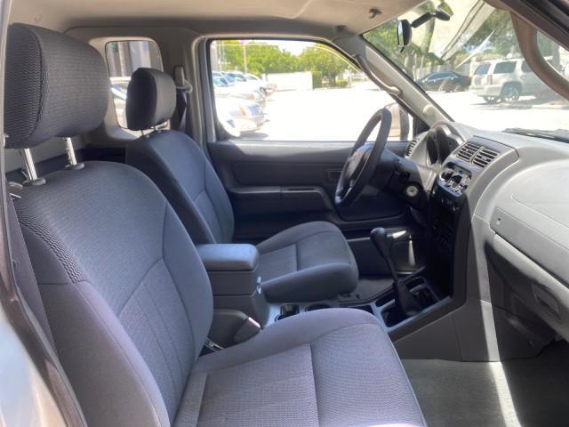 2002 Silver Ice Metallic /Gray Nissan Frontier 2WD XE XCAB 5 SPD AC 4 CYL (1N6DD26S42C) with an 2.4L DOHC SMPI 16-Valve 4-Cyl Engine engine, Manual transmission, located at 4701 North Dixie Hwy, Pompano Beach, FL, 33064, (954) 422-2889, 26.240938, -80.123474 - OUR WEBPAGE FLORIDACARS1.COM HAS OVER 100 PHOTOS AND FREE CARFAX LINK 2002 NISSAN FRONTIER XE 4 CYL 5 SPD VIN: 1N6DD26S42C374720 1 N 6 D D 2 6 S 4 2 C 3 7 4 7 2 0 CLUB CAB PICKUP 2.4L I4 F DOHC 16V GASOLINE REAR WHEEL DRIVE Top Features Alloy Wheels Bed Liner Cloth Seats Tow Hitch Basic Features ABS - Photo#92
