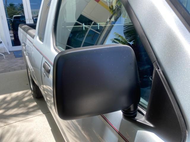 2002 Silver Ice Metallic /Gray Nissan Frontier 2WD XE XCAB 5 SPD AC 4 CYL (1N6DD26S42C) with an 2.4L DOHC SMPI 16-Valve 4-Cyl Engine engine, Manual transmission, located at 4701 North Dixie Hwy, Pompano Beach, FL, 33064, (954) 422-2889, 26.240938, -80.123474 - OUR WEBPAGE FLORIDACARS1.COM HAS OVER 100 PHOTOS AND FREE CARFAX LINK 2002 NISSAN FRONTIER XE 4 CYL 5 SPD VIN: 1N6DD26S42C374720 1 N 6 D D 2 6 S 4 2 C 3 7 4 7 2 0 CLUB CAB PICKUP 2.4L I4 F DOHC 16V GASOLINE REAR WHEEL DRIVE Top Features Alloy Wheels Bed Liner Cloth Seats Tow Hitch Basic Features ABS - Photo#98