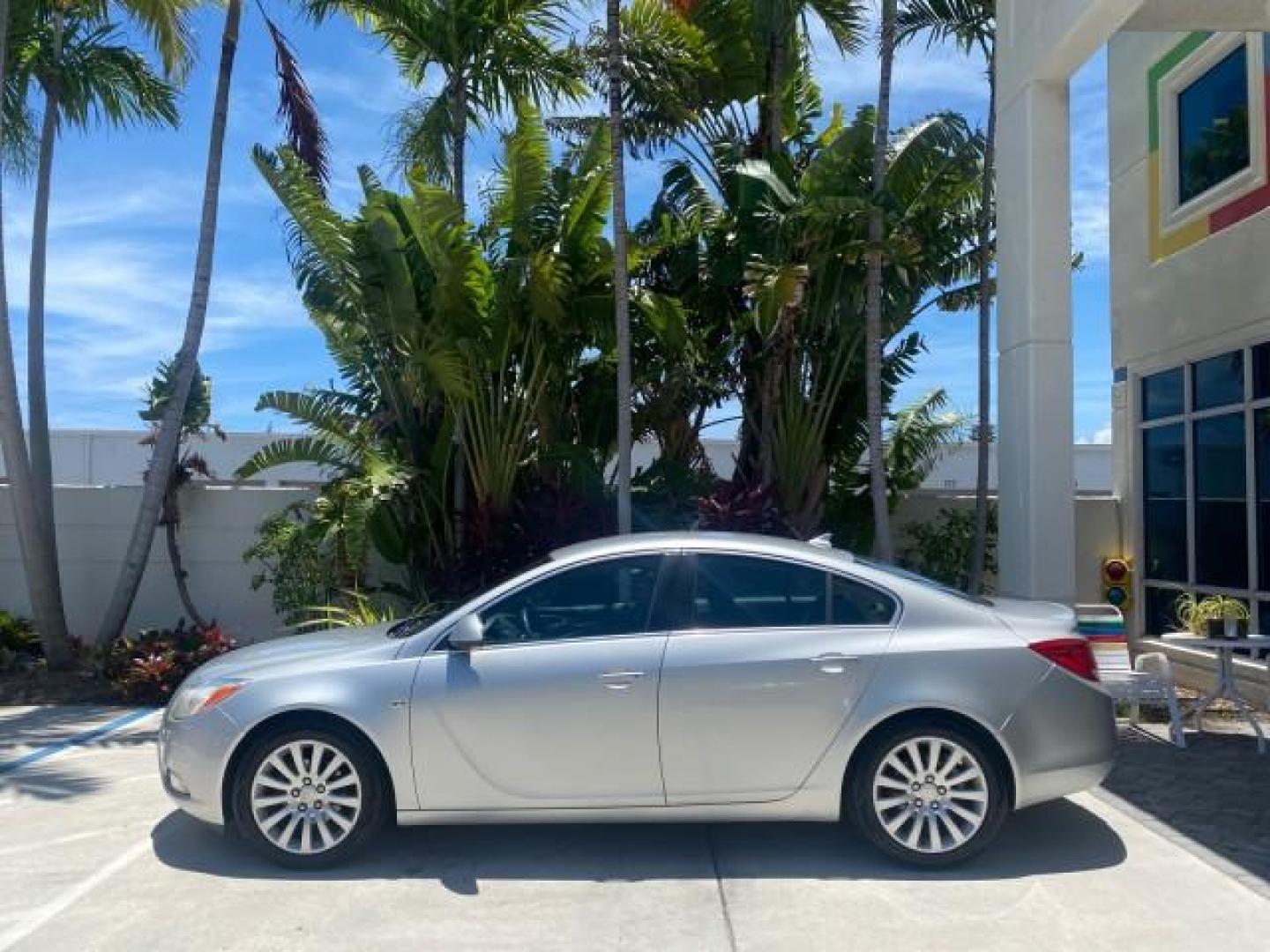 2011 Quicksilver Metallic /Ebony Buick Regal CXL LOW MILES 66,819 (W04GN5EC3B1) with an 2.4L Ecotec DOHC 4-Cyl SIDI Spark Ignition DI Engine engine, Automatic transmission, located at 4701 North Dixie Hwy, Pompano Beach, FL, 33064, (954) 422-2889, 26.240938, -80.123474 - OUR WEBPAGE FLORIDACARS1.COM HAS OVER 100 PHOTOS AND FREE CARFAX LINK 2011 BUICK REGAL CXL VIN: W04GN5EC3B1005460 W 0 4 G N 5 E C 3 B 1 0 0 5 4 6 0 SEDAN 4 DR 2.4L I4 F DOHC 16V 30 MPG GASOLINE FRONT WHEEL DRIVE Top Features Alloy Wheels Bluetooth Technology Comfort Package Convenience Package Front - Photo#4