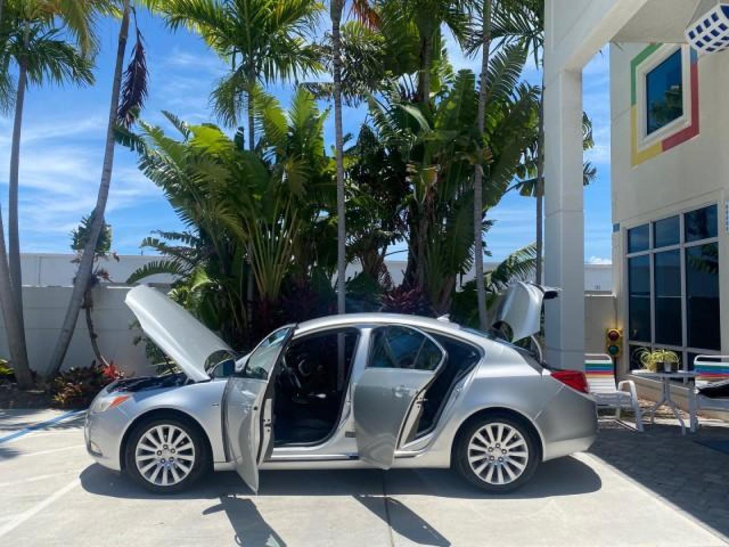 2011 Quicksilver Metallic /Ebony Buick Regal CXL LOW MILES 66,819 (W04GN5EC3B1) with an 2.4L Ecotec DOHC 4-Cyl SIDI Spark Ignition DI Engine engine, Automatic transmission, located at 4701 North Dixie Hwy, Pompano Beach, FL, 33064, (954) 422-2889, 26.240938, -80.123474 - OUR WEBPAGE FLORIDACARS1.COM HAS OVER 100 PHOTOS AND FREE CARFAX LINK 2011 BUICK REGAL CXL VIN: W04GN5EC3B1005460 W 0 4 G N 5 E C 3 B 1 0 0 5 4 6 0 SEDAN 4 DR 2.4L I4 F DOHC 16V 30 MPG GASOLINE FRONT WHEEL DRIVE Top Features Alloy Wheels Bluetooth Technology Comfort Package Convenience Package Front - Photo#8