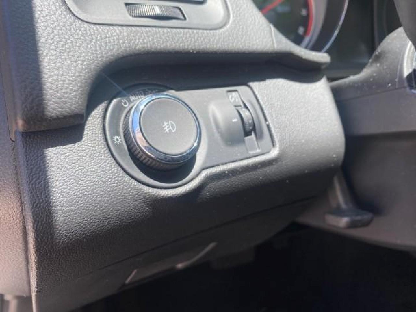 2011 Quicksilver Metallic /Ebony Buick Regal CXL LOW MILES 66,819 (W04GN5EC3B1) with an 2.4L Ecotec DOHC 4-Cyl SIDI Spark Ignition DI Engine engine, Automatic transmission, located at 4701 North Dixie Hwy, Pompano Beach, FL, 33064, (954) 422-2889, 26.240938, -80.123474 - OUR WEBPAGE FLORIDACARS1.COM HAS OVER 100 PHOTOS AND FREE CARFAX LINK 2011 BUICK REGAL CXL VIN: W04GN5EC3B1005460 W 0 4 G N 5 E C 3 B 1 0 0 5 4 6 0 SEDAN 4 DR 2.4L I4 F DOHC 16V 30 MPG GASOLINE FRONT WHEEL DRIVE Top Features Alloy Wheels Bluetooth Technology Comfort Package Convenience Package Front - Photo#42