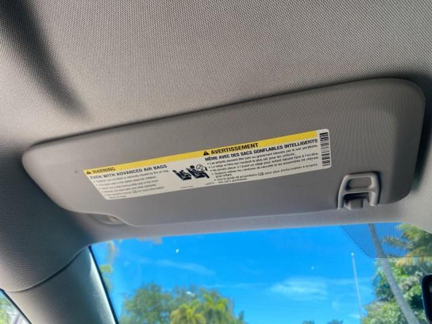 2011 Quicksilver Metallic /Ebony Buick Regal CXL LOW MILES 66,819 (W04GN5EC3B1) with an 2.4L Ecotec DOHC 4-Cyl SIDI Spark Ignition DI Engine engine, Automatic transmission, located at 4701 North Dixie Hwy, Pompano Beach, FL, 33064, (954) 422-2889, 26.240938, -80.123474 - OUR WEBPAGE FLORIDACARS1.COM HAS OVER 100 PHOTOS AND FREE CARFAX LINK 2011 BUICK REGAL CXL VIN: W04GN5EC3B1005460 W 0 4 G N 5 E C 3 B 1 0 0 5 4 6 0 SEDAN 4 DR 2.4L I4 F DOHC 16V 30 MPG GASOLINE FRONT WHEEL DRIVE Top Features Alloy Wheels Bluetooth Technology Comfort Package Convenience Package Front - Photo#53