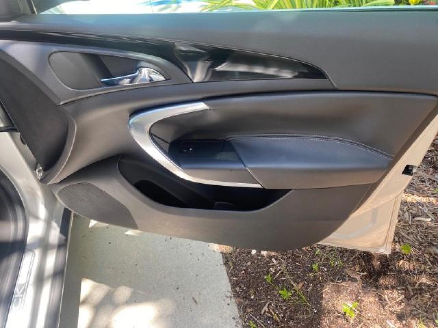 2011 Quicksilver Metallic /Ebony Buick Regal CXL LOW MILES 66,819 (W04GN5EC3B1) with an 2.4L Ecotec DOHC 4-Cyl SIDI Spark Ignition DI Engine engine, Automatic transmission, located at 4701 North Dixie Hwy, Pompano Beach, FL, 33064, (954) 422-2889, 26.240938, -80.123474 - OUR WEBPAGE FLORIDACARS1.COM HAS OVER 100 PHOTOS AND FREE CARFAX LINK 2011 BUICK REGAL CXL VIN: W04GN5EC3B1005460 W 0 4 G N 5 E C 3 B 1 0 0 5 4 6 0 SEDAN 4 DR 2.4L I4 F DOHC 16V 30 MPG GASOLINE FRONT WHEEL DRIVE Top Features Alloy Wheels Bluetooth Technology Comfort Package Convenience Package Front - Photo#92
