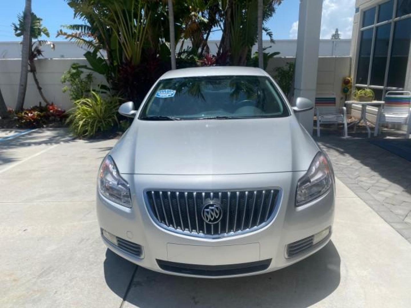 2011 Quicksilver Metallic /Ebony Buick Regal CXL LOW MILES 66,819 (W04GN5EC3B1) with an 2.4L Ecotec DOHC 4-Cyl SIDI Spark Ignition DI Engine engine, Automatic transmission, located at 4701 North Dixie Hwy, Pompano Beach, FL, 33064, (954) 422-2889, 26.240938, -80.123474 - OUR WEBPAGE FLORIDACARS1.COM HAS OVER 100 PHOTOS AND FREE CARFAX LINK 2011 BUICK REGAL CXL VIN: W04GN5EC3B1005460 W 0 4 G N 5 E C 3 B 1 0 0 5 4 6 0 SEDAN 4 DR 2.4L I4 F DOHC 16V 30 MPG GASOLINE FRONT WHEEL DRIVE Top Features Alloy Wheels Bluetooth Technology Comfort Package Convenience Package Front - Photo#2