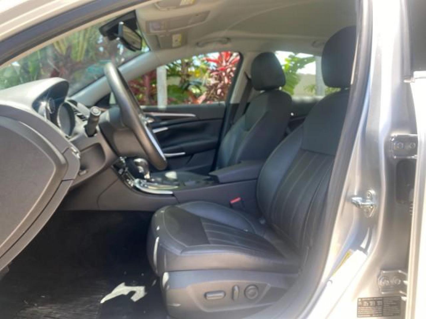 2011 Quicksilver Metallic /Ebony Buick Regal CXL LOW MILES 66,819 (W04GN5EC3B1) with an 2.4L Ecotec DOHC 4-Cyl SIDI Spark Ignition DI Engine engine, Automatic transmission, located at 4701 North Dixie Hwy, Pompano Beach, FL, 33064, (954) 422-2889, 26.240938, -80.123474 - OUR WEBPAGE FLORIDACARS1.COM HAS OVER 100 PHOTOS AND FREE CARFAX LINK 2011 BUICK REGAL CXL VIN: W04GN5EC3B1005460 W 0 4 G N 5 E C 3 B 1 0 0 5 4 6 0 SEDAN 4 DR 2.4L I4 F DOHC 16V 30 MPG GASOLINE FRONT WHEEL DRIVE Top Features Alloy Wheels Bluetooth Technology Comfort Package Convenience Package Front - Photo#10