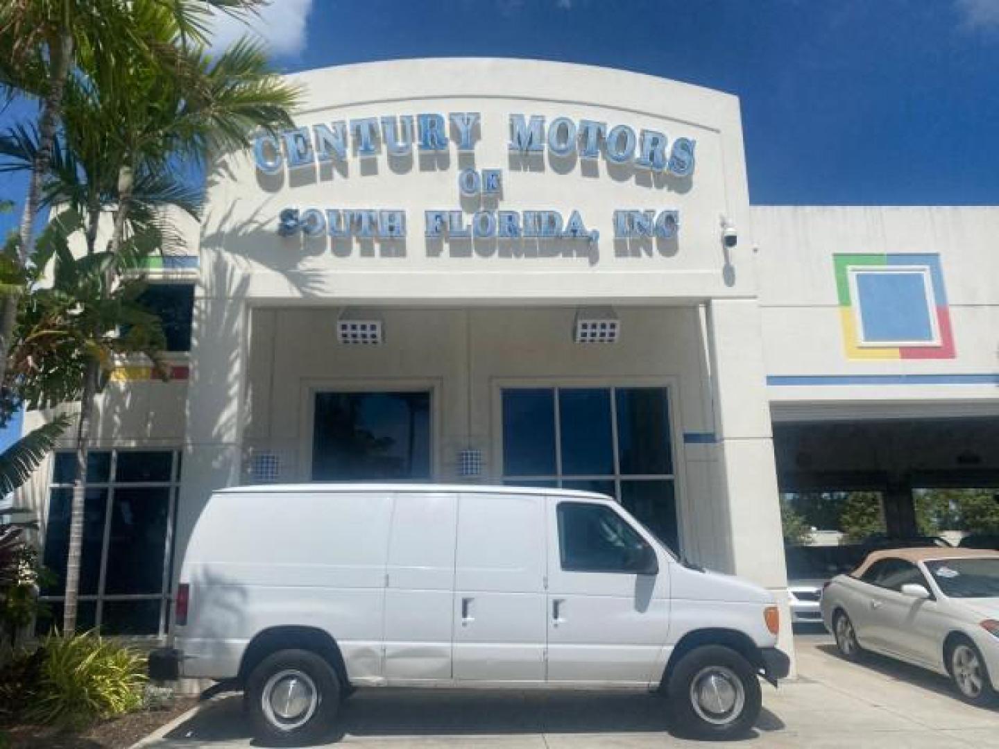 2006 Oxford White /Medium Flint Ford Econoline Cargo Van E350 LOW MILES 66,160 (1FTSE34L56D) with an 5.4L SOHC EFI V8 Triton Engine engine, Automatic transmission, located at 4701 North Dixie Hwy, Pompano Beach, FL, 33064, (954) 422-2889, 26.240938, -80.123474 - OUR WEBPAGE FLORIDACARS1.COM HAS OVER 100 PHOTOS AND FREE CARFAX LINK 2006 FORD E-SERIES E-350 SD CARGO VIN: 1FTSE34L56DB06011 1 F T S E 3 4 L 5 6 D B 0 6 0 1 1 VAN 5.4L V8 F GASOLINE REAR WHEEL DRIVE Top Features Vinyl Seats Basic Features ABS Brakes AM/FM Stereo Air Conditioning Automatic Transmis - Photo#0