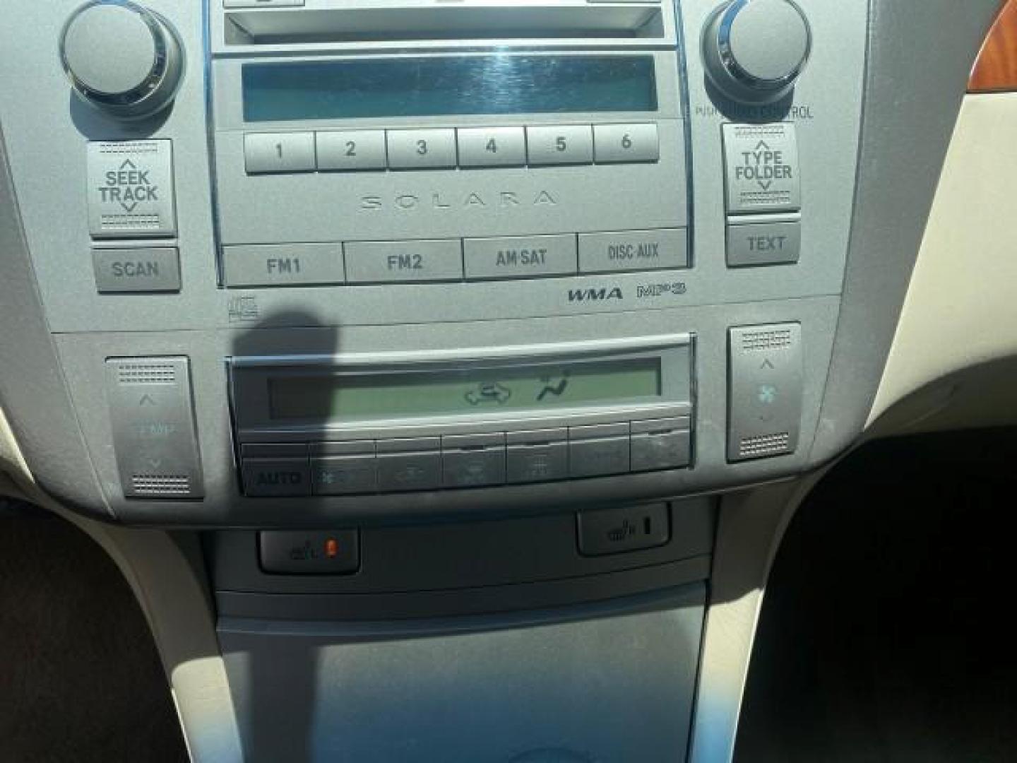 2008 Blizzard White Pearl /Ivory Toyota Camry Solara SLE LOW MILES 66,913 (4T1FA38P08U) with an 3.3L DOHC SMPI VVT-i 24-Valve V6 Engine engine, Automatic transmission, located at 4701 North Dixie Hwy, Pompano Beach, FL, 33064, (954) 422-2889, 26.240938, -80.123474 - OUR WEBPAGE FLORIDACARS1.COM HAS OVER 100 PHOTOS AND FREE CARFAX LINK 2008 TOYOTA CAMRY SOLARA SLE V6 PEARL WHITE IMMACULATE NONSMOKERS VIN: 4T1FA38P08U152807 4 T 1 F A 3 8 P 0 8 U 1 5 2 8 0 7 CONVERTIBLE 3.3L V6 F DOHC 24V 29MPG GASOLINE FRONT WHEEL DRIVE THE DASH HAS NO CRACKS LOOKS ALL ORIGINAL! - Photo#48