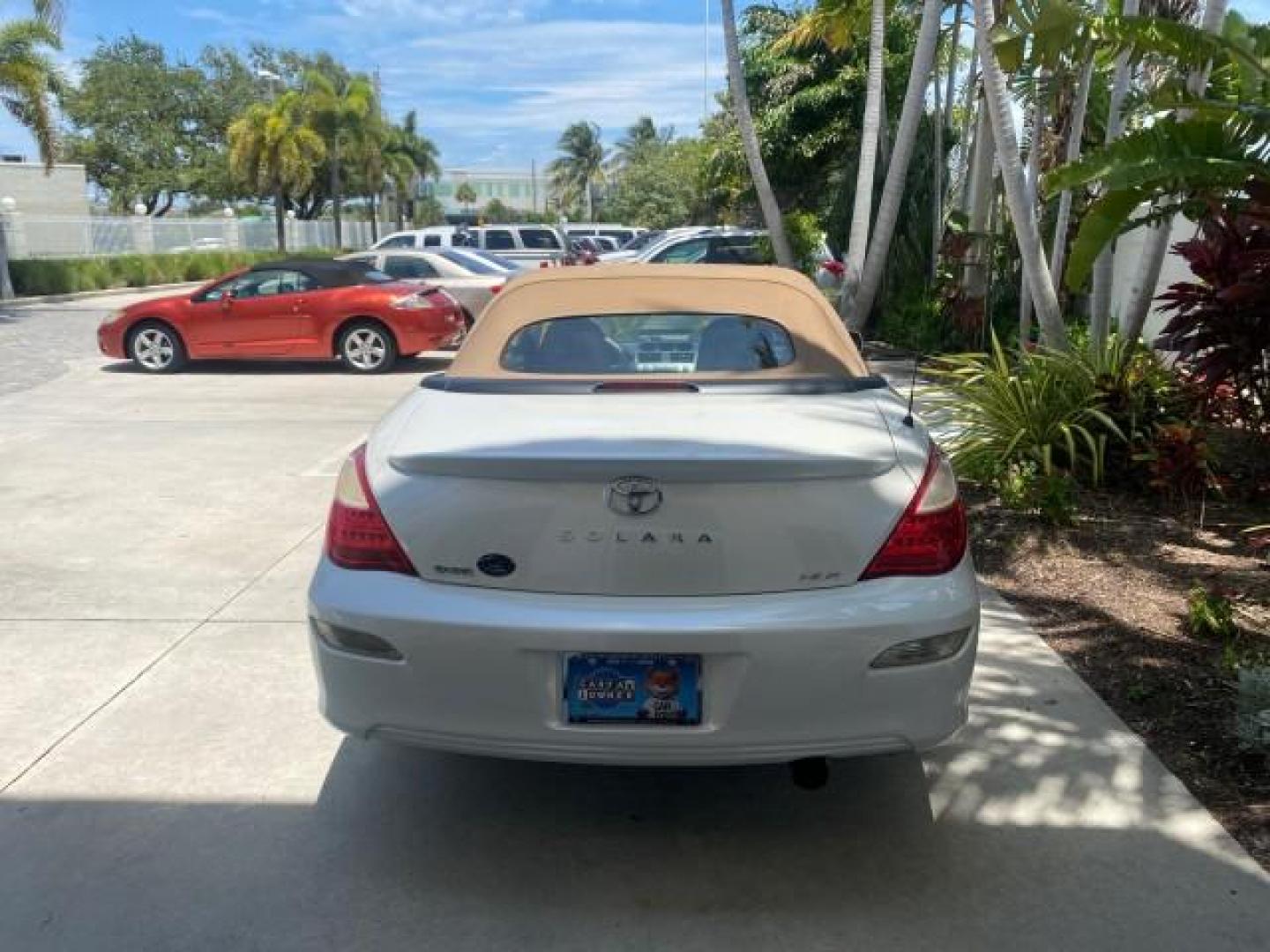 2008 Blizzard White Pearl /Ivory Toyota Camry Solara SLE LOW MILES 66,913 (4T1FA38P08U) with an 3.3L DOHC SMPI VVT-i 24-Valve V6 Engine engine, Automatic transmission, located at 4701 North Dixie Hwy, Pompano Beach, FL, 33064, (954) 422-2889, 26.240938, -80.123474 - OUR WEBPAGE FLORIDACARS1.COM HAS OVER 100 PHOTOS AND FREE CARFAX LINK 2008 TOYOTA CAMRY SOLARA SLE V6 PEARL WHITE IMMACULATE NONSMOKERS VIN: 4T1FA38P08U152807 4 T 1 F A 3 8 P 0 8 U 1 5 2 8 0 7 CONVERTIBLE 3.3L V6 F DOHC 24V 29MPG GASOLINE FRONT WHEEL DRIVE THE DASH HAS NO CRACKS LOOKS ALL ORIGINAL! - Photo#75