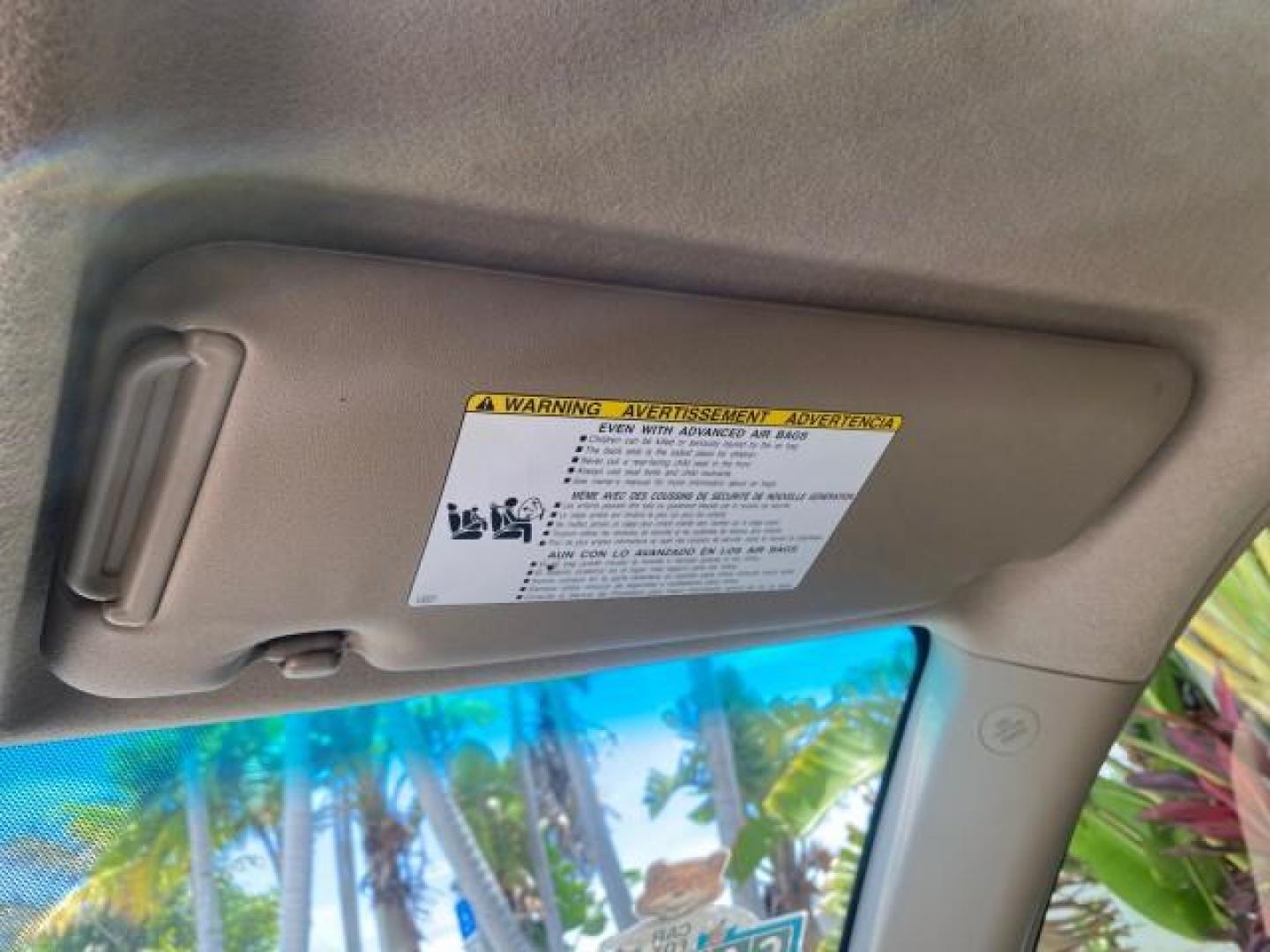 2009 Blizzard Pearl /Sand beige Toyota Highlander Limited 4WD 1 OWNER FLORIDA (JTEES42A192) with an 3.5L DOHC 24-Valve VVT-i V6 Engine engine, Automatic transmission, located at 4701 North Dixie Hwy, Pompano Beach, FL, 33064, (954) 422-2889, 26.240938, -80.123474 - OUR WEBPAGE FLORIDACARS1.COM HAS OVER 100 PHOTOS AND FREE CARFAX LINK 2009 TOYOTA HIGHLANDER LIMITED PEARL WHITE ALL ORIGINAL PAINT VIN: JTEES42A192148040 J T E E S 4 2 A 1 9 2 1 4 8 0 4 0 4 DOOR WAGON/SPORT UTILITY 3.5L V6 F DOHC 24V GASOLINE ALL WHEEL DRIVE Top Features 4WD/AWD Alloy Wheels Fold-A - Photo#63