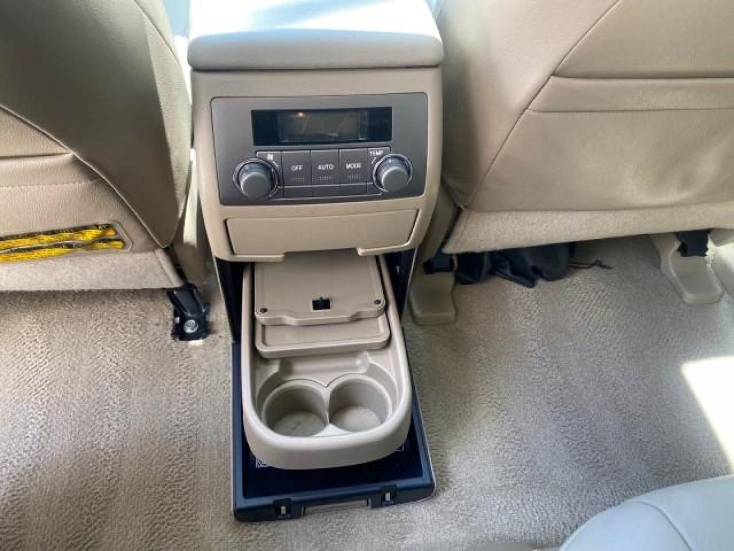2009 Blizzard Pearl /Sand beige Toyota Highlander Limited 4WD 1 OWNER FLORIDA (JTEES42A192) with an 3.5L DOHC 24-Valve VVT-i V6 Engine engine, Automatic transmission, located at 4701 North Dixie Hwy, Pompano Beach, FL, 33064, (954) 422-2889, 26.240938, -80.123474 - OUR WEBPAGE FLORIDACARS1.COM HAS OVER 100 PHOTOS AND FREE CARFAX LINK 2009 TOYOTA HIGHLANDER LIMITED PEARL WHITE ALL ORIGINAL PAINT VIN: JTEES42A192148040 J T E E S 4 2 A 1 9 2 1 4 8 0 4 0 4 DOOR WAGON/SPORT UTILITY 3.5L V6 F DOHC 24V GASOLINE ALL WHEEL DRIVE Top Features 4WD/AWD Alloy Wheels Fold-A - Photo#78