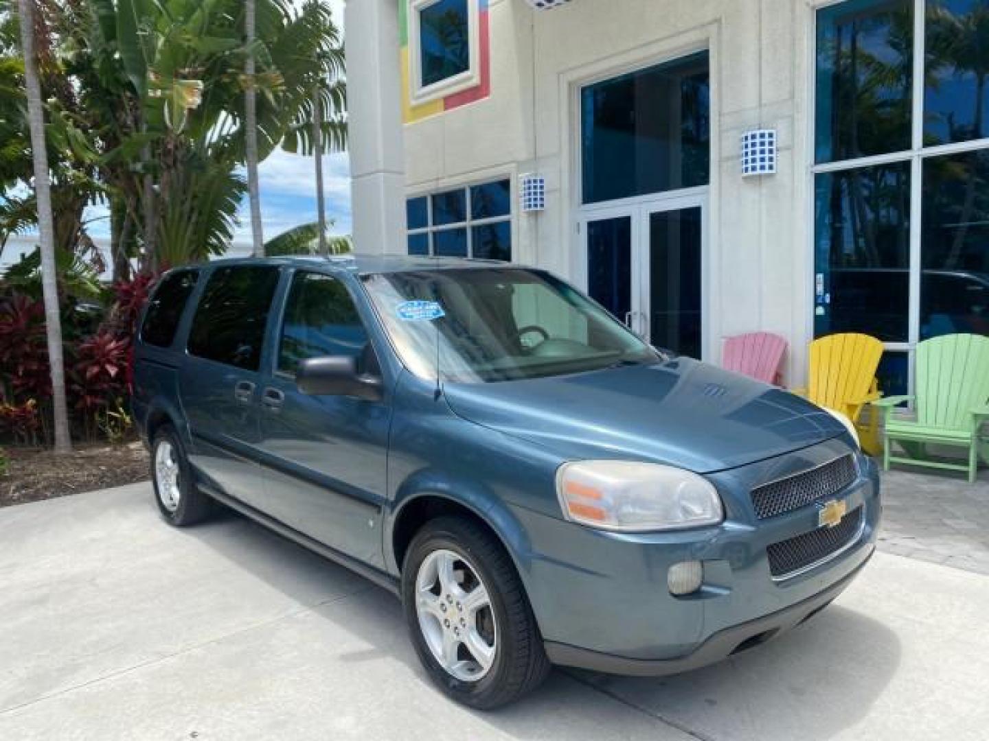 2007 Blue Granite Metallic /Medium Gray Chevrolet Uplander LS LOW MILES 70,368 (1GNDV23177D) with an 3.9L V6 SFI Engine engine, Automatic transmission, located at 4701 North Dixie Hwy, Pompano Beach, FL, 33064, (954) 422-2889, 26.240938, -80.123474 - OUR WEBPAGE FLORIDACARS1.COM HAS OVER 100 PHOTOS AND FREE CARFAX LINK 2007 CHEVROLET UPLANDER LS VIN: 1GNDV23177D130452 1 G N D V 2 3 1 7 7 D 1 3 0 4 5 2 VAN 3.9L V6 F GASOLINE FRONT WHEEL DRIVE Top Features Cloth Seats Third Row Seat Basic Features ABS Brakes AM/FM Stereo Air Conditioning Automatic - Photo#1