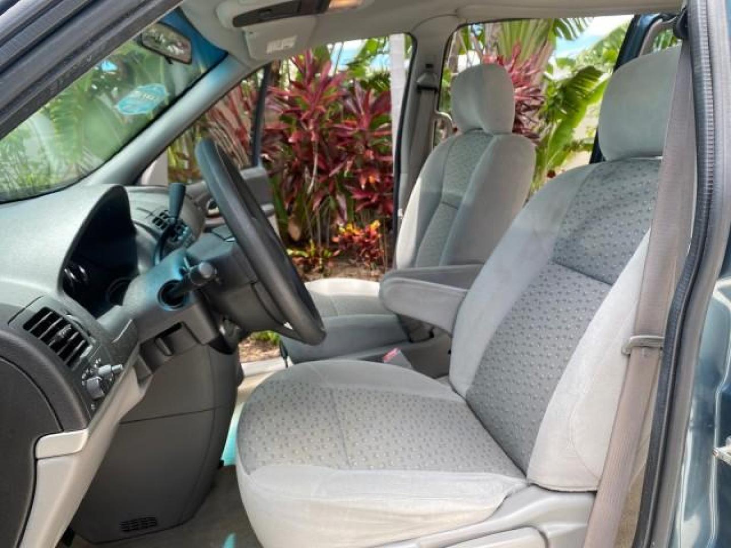 2007 Blue Granite Metallic /Medium Gray Chevrolet Uplander LS LOW MILES 70,368 (1GNDV23177D) with an 3.9L V6 SFI Engine engine, Automatic transmission, located at 4701 North Dixie Hwy, Pompano Beach, FL, 33064, (954) 422-2889, 26.240938, -80.123474 - OUR WEBPAGE FLORIDACARS1.COM HAS OVER 100 PHOTOS AND FREE CARFAX LINK 2007 CHEVROLET UPLANDER LS VIN: 1GNDV23177D130452 1 G N D V 2 3 1 7 7 D 1 3 0 4 5 2 VAN 3.9L V6 F GASOLINE FRONT WHEEL DRIVE Top Features Cloth Seats Third Row Seat Basic Features ABS Brakes AM/FM Stereo Air Conditioning Automatic - Photo#10