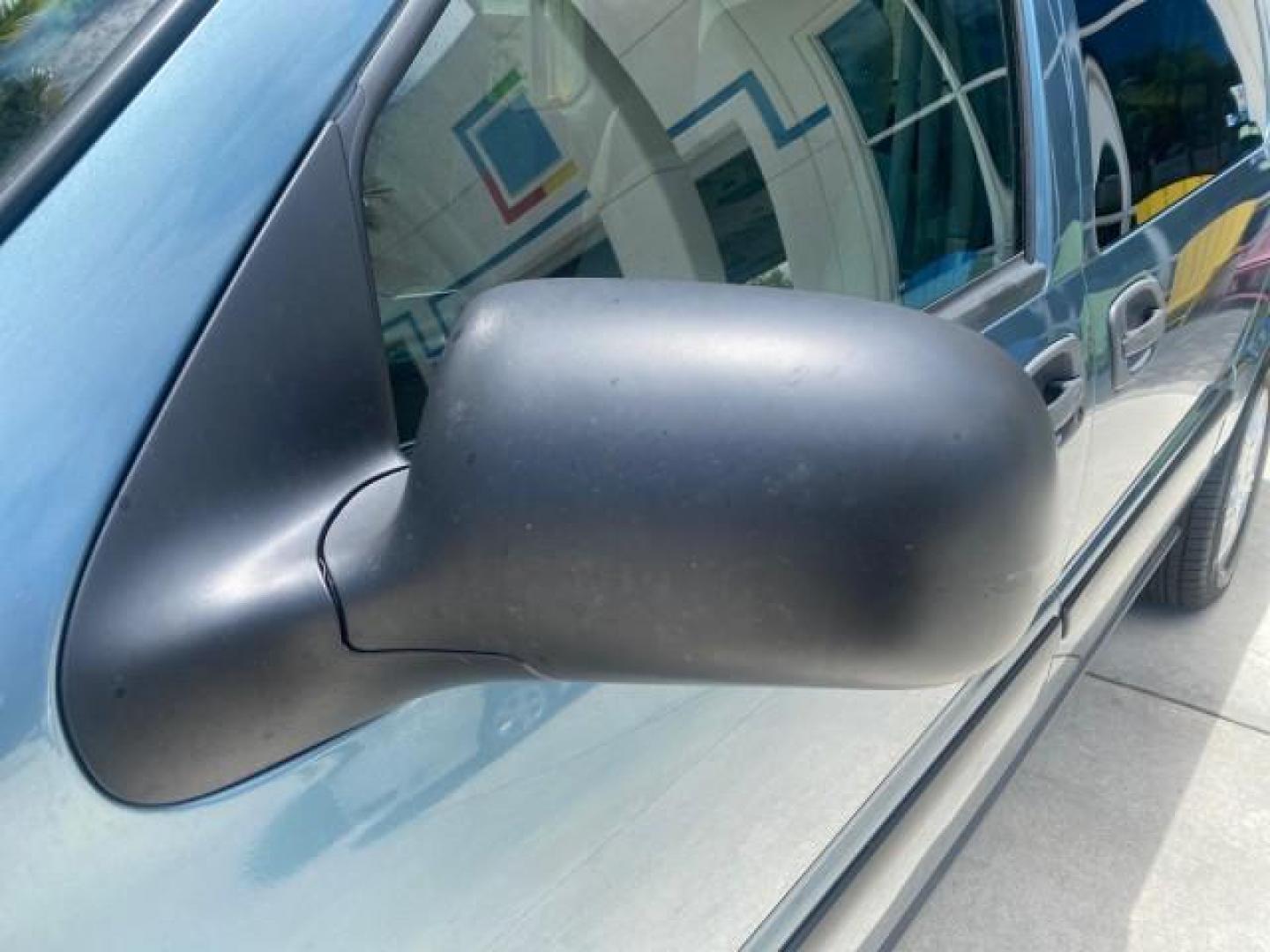 2007 Blue Granite Metallic /Medium Gray Chevrolet Uplander LS LOW MILES 70,368 (1GNDV23177D) with an 3.9L V6 SFI Engine engine, Automatic transmission, located at 4701 North Dixie Hwy, Pompano Beach, FL, 33064, (954) 422-2889, 26.240938, -80.123474 - OUR WEBPAGE FLORIDACARS1.COM HAS OVER 100 PHOTOS AND FREE CARFAX LINK 2007 CHEVROLET UPLANDER LS VIN: 1GNDV23177D130452 1 G N D V 2 3 1 7 7 D 1 3 0 4 5 2 VAN 3.9L V6 F GASOLINE FRONT WHEEL DRIVE Top Features Cloth Seats Third Row Seat Basic Features ABS Brakes AM/FM Stereo Air Conditioning Automatic - Photo#30