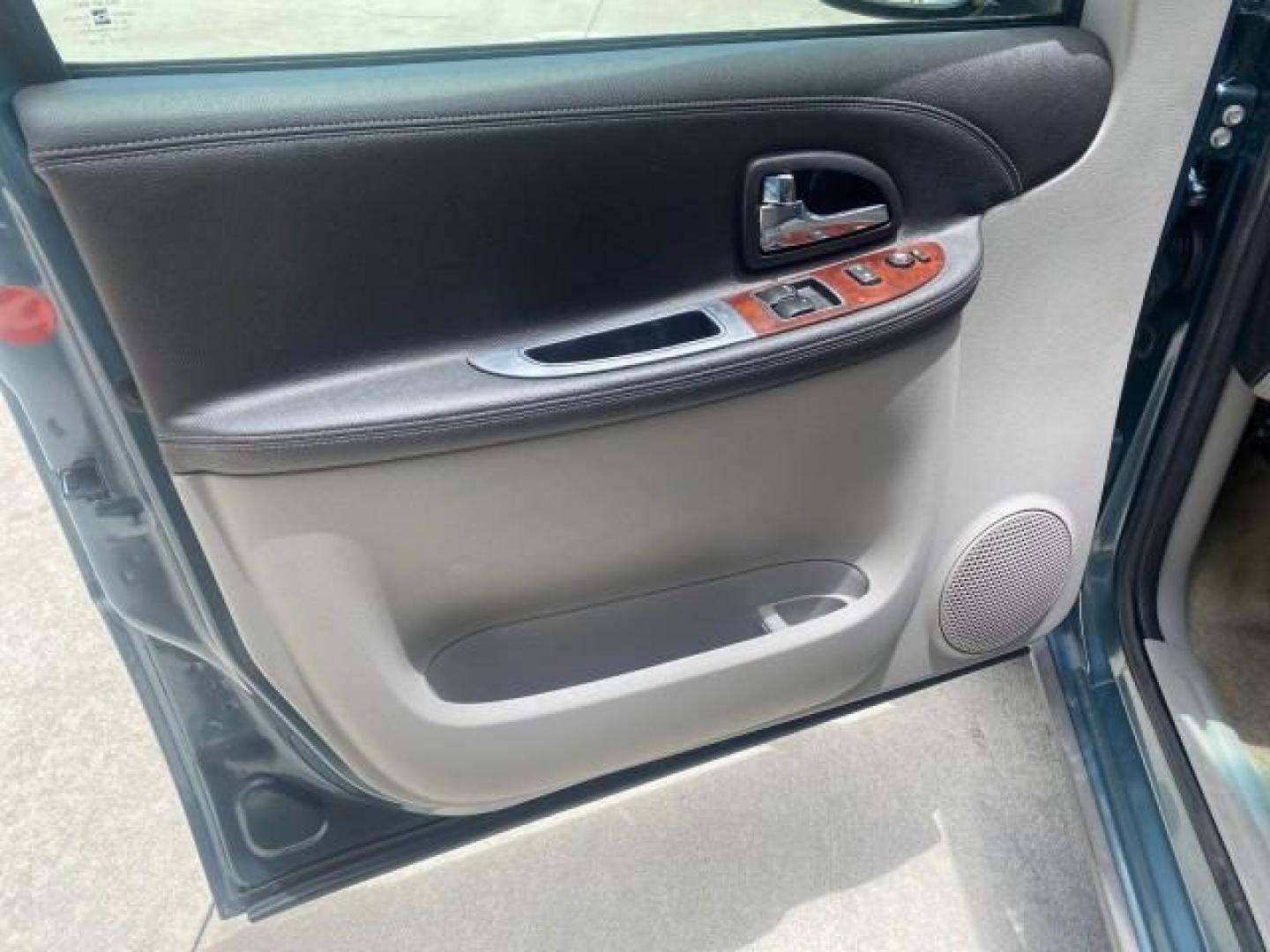 2007 Blue Granite Metallic /Medium Gray Chevrolet Uplander LS LOW MILES 70,368 (1GNDV23177D) with an 3.9L V6 SFI Engine engine, Automatic transmission, located at 4701 North Dixie Hwy, Pompano Beach, FL, 33064, (954) 422-2889, 26.240938, -80.123474 - OUR WEBPAGE FLORIDACARS1.COM HAS OVER 100 PHOTOS AND FREE CARFAX LINK 2007 CHEVROLET UPLANDER LS VIN: 1GNDV23177D130452 1 G N D V 2 3 1 7 7 D 1 3 0 4 5 2 VAN 3.9L V6 F GASOLINE FRONT WHEEL DRIVE Top Features Cloth Seats Third Row Seat Basic Features ABS Brakes AM/FM Stereo Air Conditioning Automatic - Photo#31