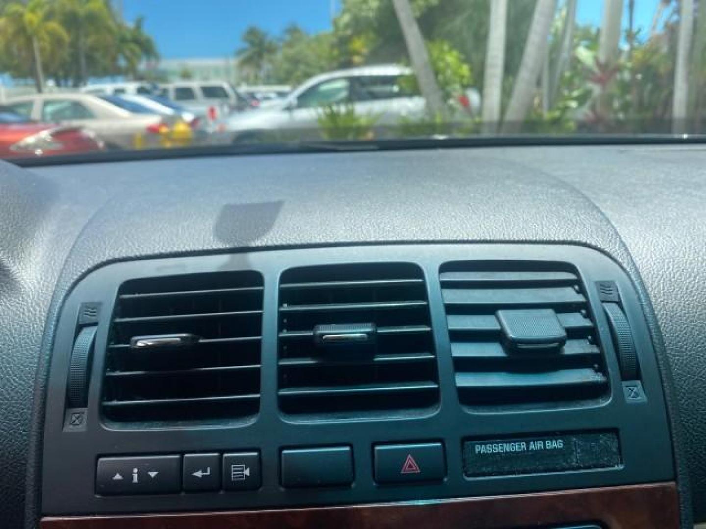 2007 Blue Granite Metallic /Medium Gray Chevrolet Uplander LS LOW MILES 70,368 (1GNDV23177D) with an 3.9L V6 SFI Engine engine, Automatic transmission, located at 4701 North Dixie Hwy, Pompano Beach, FL, 33064, (954) 422-2889, 26.240938, -80.123474 - OUR WEBPAGE FLORIDACARS1.COM HAS OVER 100 PHOTOS AND FREE CARFAX LINK 2007 CHEVROLET UPLANDER LS VIN: 1GNDV23177D130452 1 G N D V 2 3 1 7 7 D 1 3 0 4 5 2 VAN 3.9L V6 F GASOLINE FRONT WHEEL DRIVE Top Features Cloth Seats Third Row Seat Basic Features ABS Brakes AM/FM Stereo Air Conditioning Automatic - Photo#43