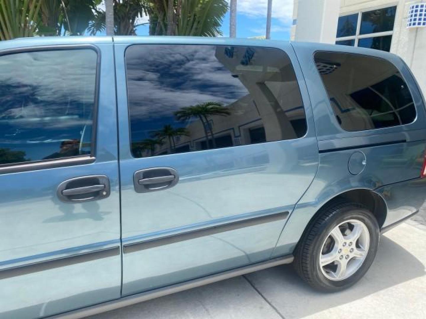 2007 Blue Granite Metallic /Medium Gray Chevrolet Uplander LS LOW MILES 70,368 (1GNDV23177D) with an 3.9L V6 SFI Engine engine, Automatic transmission, located at 4701 North Dixie Hwy, Pompano Beach, FL, 33064, (954) 422-2889, 26.240938, -80.123474 - OUR WEBPAGE FLORIDACARS1.COM HAS OVER 100 PHOTOS AND FREE CARFAX LINK 2007 CHEVROLET UPLANDER LS VIN: 1GNDV23177D130452 1 G N D V 2 3 1 7 7 D 1 3 0 4 5 2 VAN 3.9L V6 F GASOLINE FRONT WHEEL DRIVE Top Features Cloth Seats Third Row Seat Basic Features ABS Brakes AM/FM Stereo Air Conditioning Automatic - Photo#53
