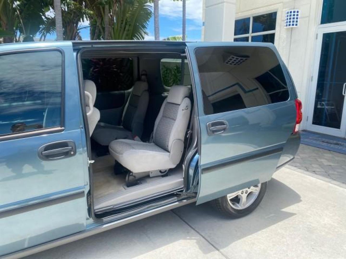 2007 Blue Granite Metallic /Medium Gray Chevrolet Uplander LS LOW MILES 70,368 (1GNDV23177D) with an 3.9L V6 SFI Engine engine, Automatic transmission, located at 4701 North Dixie Hwy, Pompano Beach, FL, 33064, (954) 422-2889, 26.240938, -80.123474 - OUR WEBPAGE FLORIDACARS1.COM HAS OVER 100 PHOTOS AND FREE CARFAX LINK 2007 CHEVROLET UPLANDER LS VIN: 1GNDV23177D130452 1 G N D V 2 3 1 7 7 D 1 3 0 4 5 2 VAN 3.9L V6 F GASOLINE FRONT WHEEL DRIVE Top Features Cloth Seats Third Row Seat Basic Features ABS Brakes AM/FM Stereo Air Conditioning Automatic - Photo#55