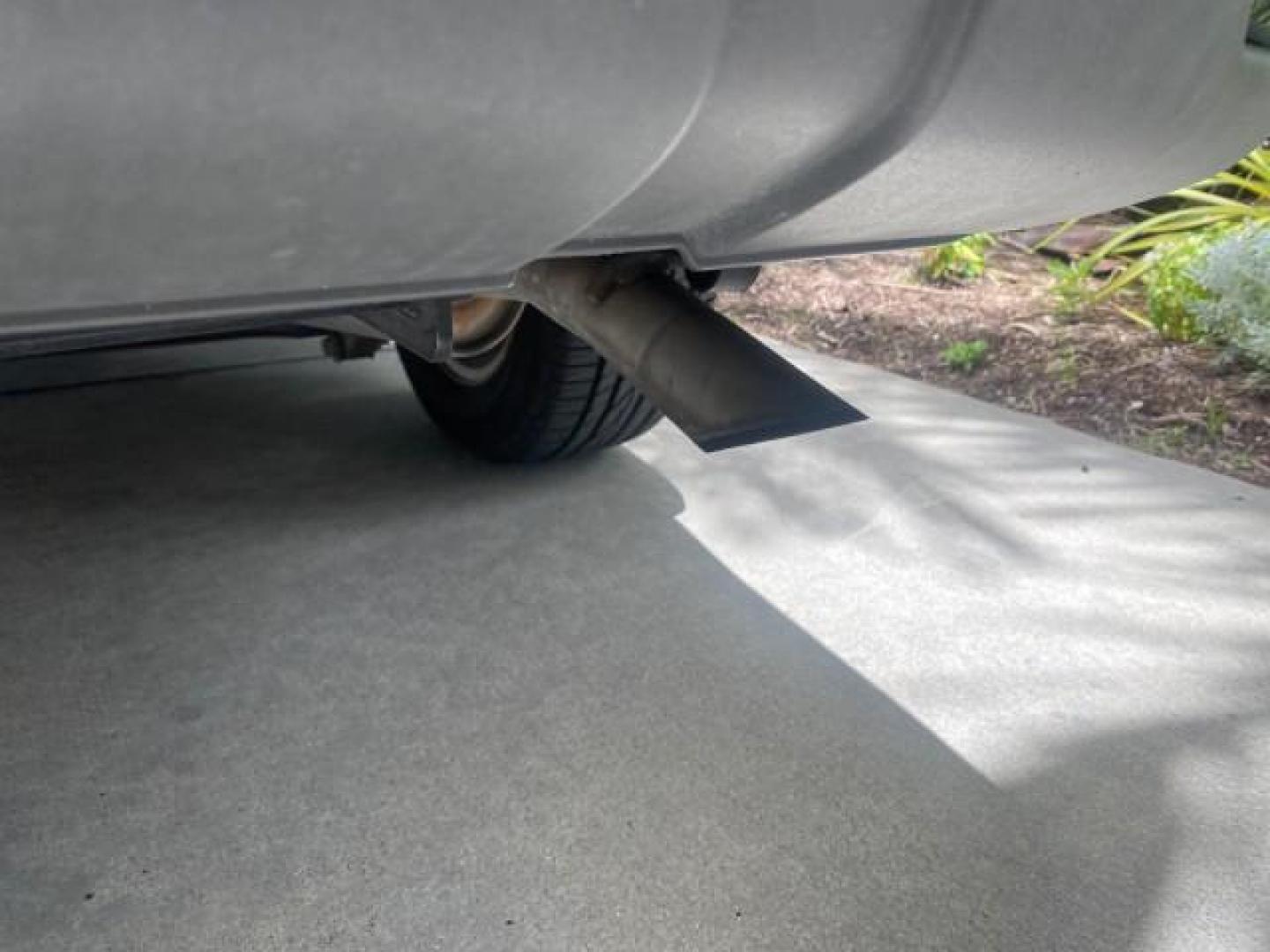 2007 Blue Granite Metallic /Medium Gray Chevrolet Uplander LS LOW MILES 70,368 (1GNDV23177D) with an 3.9L V6 SFI Engine engine, Automatic transmission, located at 4701 North Dixie Hwy, Pompano Beach, FL, 33064, (954) 422-2889, 26.240938, -80.123474 - OUR WEBPAGE FLORIDACARS1.COM HAS OVER 100 PHOTOS AND FREE CARFAX LINK 2007 CHEVROLET UPLANDER LS VIN: 1GNDV23177D130452 1 G N D V 2 3 1 7 7 D 1 3 0 4 5 2 VAN 3.9L V6 F GASOLINE FRONT WHEEL DRIVE Top Features Cloth Seats Third Row Seat Basic Features ABS Brakes AM/FM Stereo Air Conditioning Automatic - Photo#69