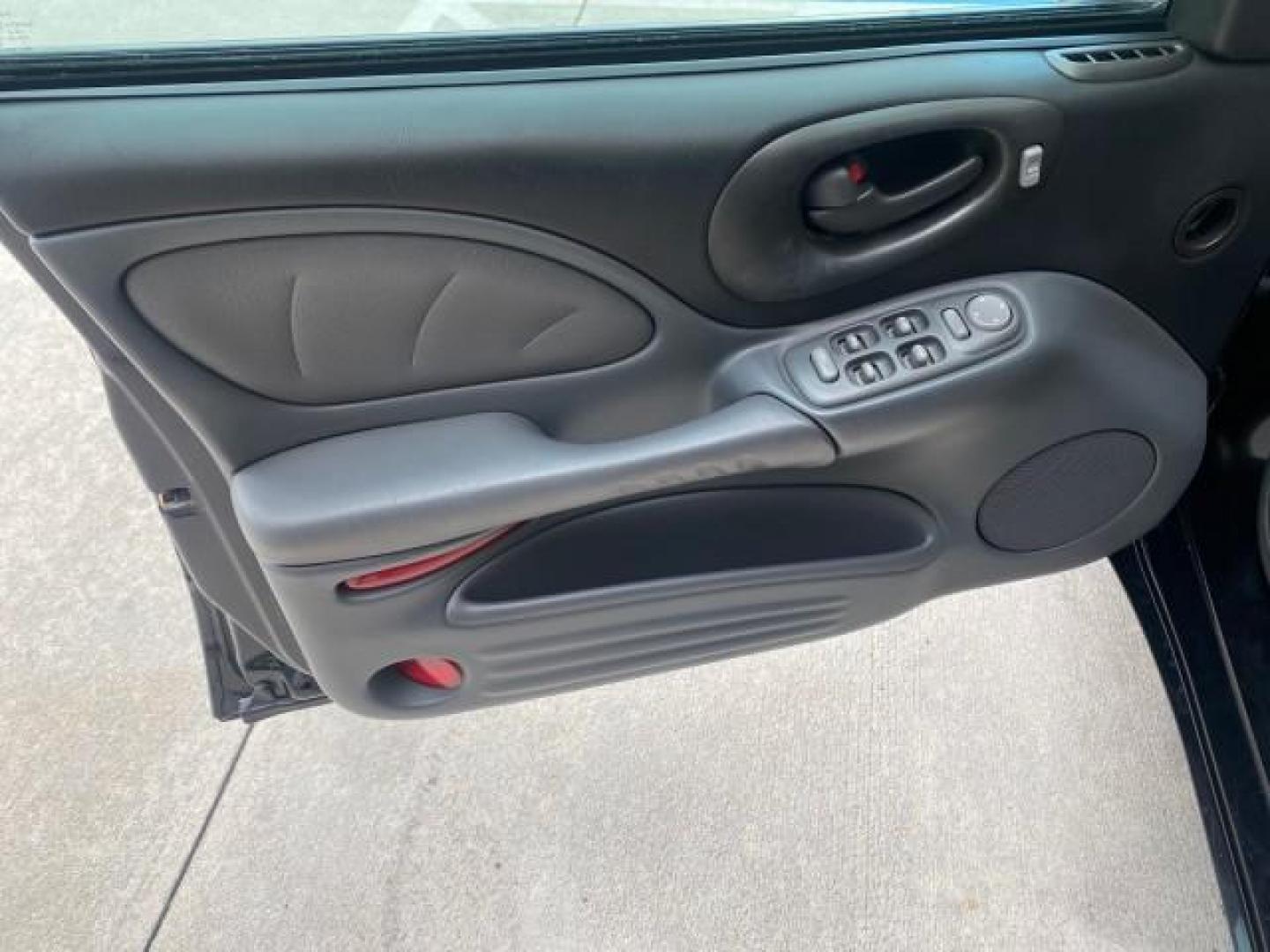 2002 Black /Dark Pewter Pontiac Bonneville SLE LOW MILES 82,619 (1G2HY54K224) with an 3.8L SFI V6 3800 Series II Engine engine, Automatic transmission, located at 4701 North Dixie Hwy, Pompano Beach, FL, 33064, (954) 422-2889, 26.240938, -80.123474 - OUR WEBPAGE FLORIDACARS1.COM HAS OVER 100 PHOTOS AND FREE CARFAX LINK 2002 PONTIAC BONNEVILLE SLE VIN: 1G2HY54K224170512 1 G 2 H Y 5 4 K 2 2 4 1 7 0 5 1 2 SEDAN 4 DR 3.8L V6 F GASOLINE FRONT WHEEL DRIVE Top Features Alloy Wheels Front Seat Heaters Leather Seats Sunroof(s) Basic Features ABS Brakes A - Photo#29