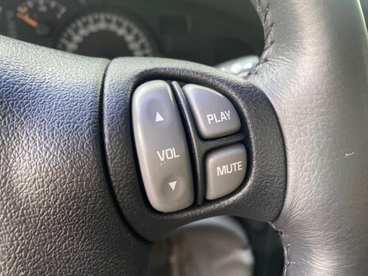 2002 Black /Dark Pewter Pontiac Bonneville SLE LOW MILES 82,619 (1G2HY54K224) with an 3.8L SFI V6 3800 Series II Engine engine, Automatic transmission, located at 4701 North Dixie Hwy, Pompano Beach, FL, 33064, (954) 422-2889, 26.240938, -80.123474 - OUR WEBPAGE FLORIDACARS1.COM HAS OVER 100 PHOTOS AND FREE CARFAX LINK 2002 PONTIAC BONNEVILLE SLE VIN: 1G2HY54K224170512 1 G 2 H Y 5 4 K 2 2 4 1 7 0 5 1 2 SEDAN 4 DR 3.8L V6 F GASOLINE FRONT WHEEL DRIVE Top Features Alloy Wheels Front Seat Heaters Leather Seats Sunroof(s) Basic Features ABS Brakes A - Photo#37