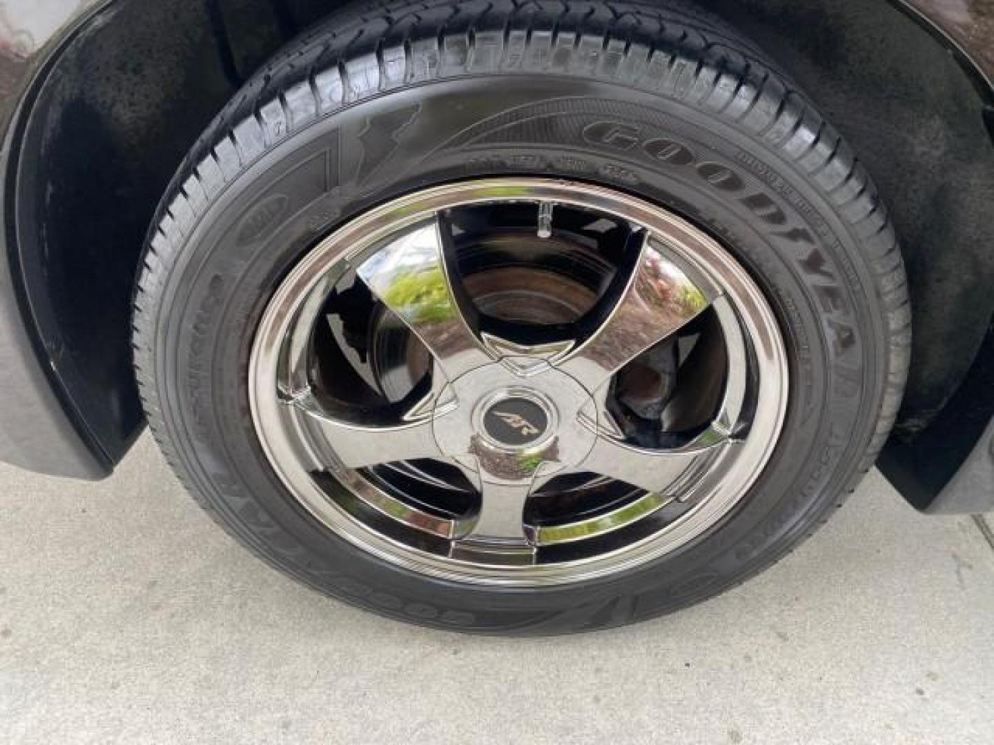 2002 Black /Dark Pewter Pontiac Bonneville SLE LOW MILES 82,619 (1G2HY54K224) with an 3.8L SFI V6 3800 Series II Engine engine, Automatic transmission, located at 4701 North Dixie Hwy, Pompano Beach, FL, 33064, (954) 422-2889, 26.240938, -80.123474 - OUR WEBPAGE FLORIDACARS1.COM HAS OVER 100 PHOTOS AND FREE CARFAX LINK 2002 PONTIAC BONNEVILLE SLE VIN: 1G2HY54K224170512 1 G 2 H Y 5 4 K 2 2 4 1 7 0 5 1 2 SEDAN 4 DR 3.8L V6 F GASOLINE FRONT WHEEL DRIVE Top Features Alloy Wheels Front Seat Heaters Leather Seats Sunroof(s) Basic Features ABS Brakes A - Photo#86