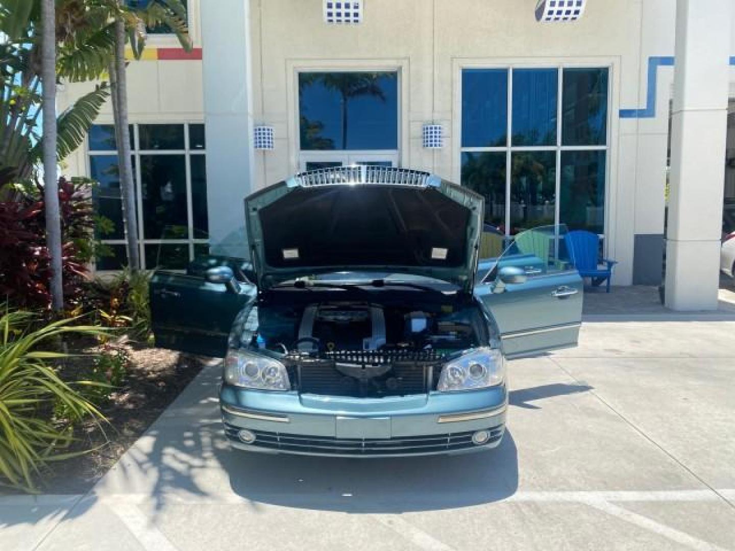 2005 Celadon Green /Beige Hyundai XG350 LOW MILES 46,921 1 OWNER (KMHFU45E55A) with an 3.5L DOHC MPI 24-Valve V6 Engine engine, Automatic transmission, located at 4701 North Dixie Hwy, Pompano Beach, FL, 33064, (954) 422-2889, 26.240938, -80.123474 - OUR WEBPAGE FLORIDACARS1.COM HAS OVER 100 PHOTOS AND FREE CARFAX LINK 2005 HYUNDAI XG350 VIN: KMHFU45E55A380931 K M H F U 4 5 E 5 5 A 3 8 0 9 3 1 SEDAN 4 DR 3.5L V6 F DOHC 24V GASOLINE FRONT WHEEL DRIVE Top Features Alloy Wheels Leather Seats Basic Features ABS Brakes AM/FM Stereo Air Conditioning A - Photo#16