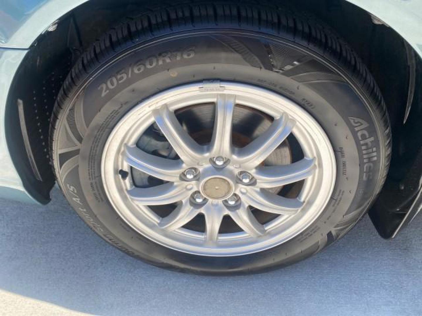 2005 Celadon Green /Beige Hyundai XG350 LOW MILES 46,921 1 OWNER (KMHFU45E55A) with an 3.5L DOHC MPI 24-Valve V6 Engine engine, Automatic transmission, located at 4701 North Dixie Hwy, Pompano Beach, FL, 33064, (954) 422-2889, 26.240938, -80.123474 - OUR WEBPAGE FLORIDACARS1.COM HAS OVER 100 PHOTOS AND FREE CARFAX LINK 2005 HYUNDAI XG350 VIN: KMHFU45E55A380931 K M H F U 4 5 E 5 5 A 3 8 0 9 3 1 SEDAN 4 DR 3.5L V6 F DOHC 24V GASOLINE FRONT WHEEL DRIVE Top Features Alloy Wheels Leather Seats Basic Features ABS Brakes AM/FM Stereo Air Conditioning A - Photo#19