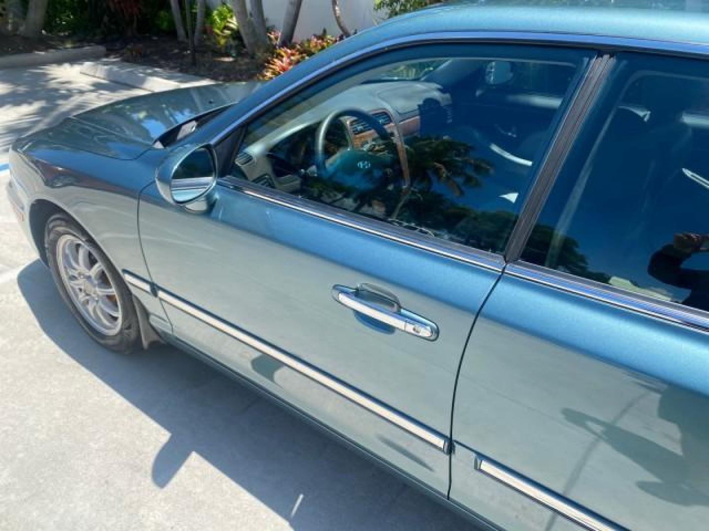 2005 Celadon Green /Beige Hyundai XG350 LOW MILES 46,921 1 OWNER (KMHFU45E55A) with an 3.5L DOHC MPI 24-Valve V6 Engine engine, Automatic transmission, located at 4701 North Dixie Hwy, Pompano Beach, FL, 33064, (954) 422-2889, 26.240938, -80.123474 - OUR WEBPAGE FLORIDACARS1.COM HAS OVER 100 PHOTOS AND FREE CARFAX LINK 2005 HYUNDAI XG350 VIN: KMHFU45E55A380931 K M H F U 4 5 E 5 5 A 3 8 0 9 3 1 SEDAN 4 DR 3.5L V6 F DOHC 24V GASOLINE FRONT WHEEL DRIVE Top Features Alloy Wheels Leather Seats Basic Features ABS Brakes AM/FM Stereo Air Conditioning A - Photo#27