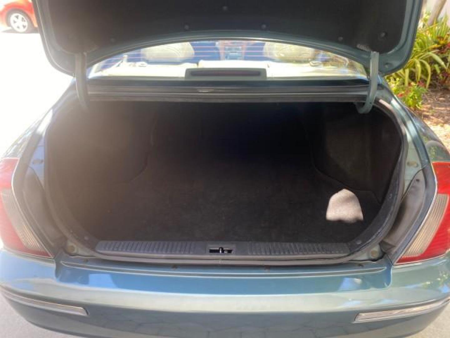 2005 Celadon Green /Beige Hyundai XG350 LOW MILES 46,921 1 OWNER (KMHFU45E55A) with an 3.5L DOHC MPI 24-Valve V6 Engine engine, Automatic transmission, located at 4701 North Dixie Hwy, Pompano Beach, FL, 33064, (954) 422-2889, 26.240938, -80.123474 - OUR WEBPAGE FLORIDACARS1.COM HAS OVER 100 PHOTOS AND FREE CARFAX LINK 2005 HYUNDAI XG350 VIN: KMHFU45E55A380931 K M H F U 4 5 E 5 5 A 3 8 0 9 3 1 SEDAN 4 DR 3.5L V6 F DOHC 24V GASOLINE FRONT WHEEL DRIVE Top Features Alloy Wheels Leather Seats Basic Features ABS Brakes AM/FM Stereo Air Conditioning A - Photo#86