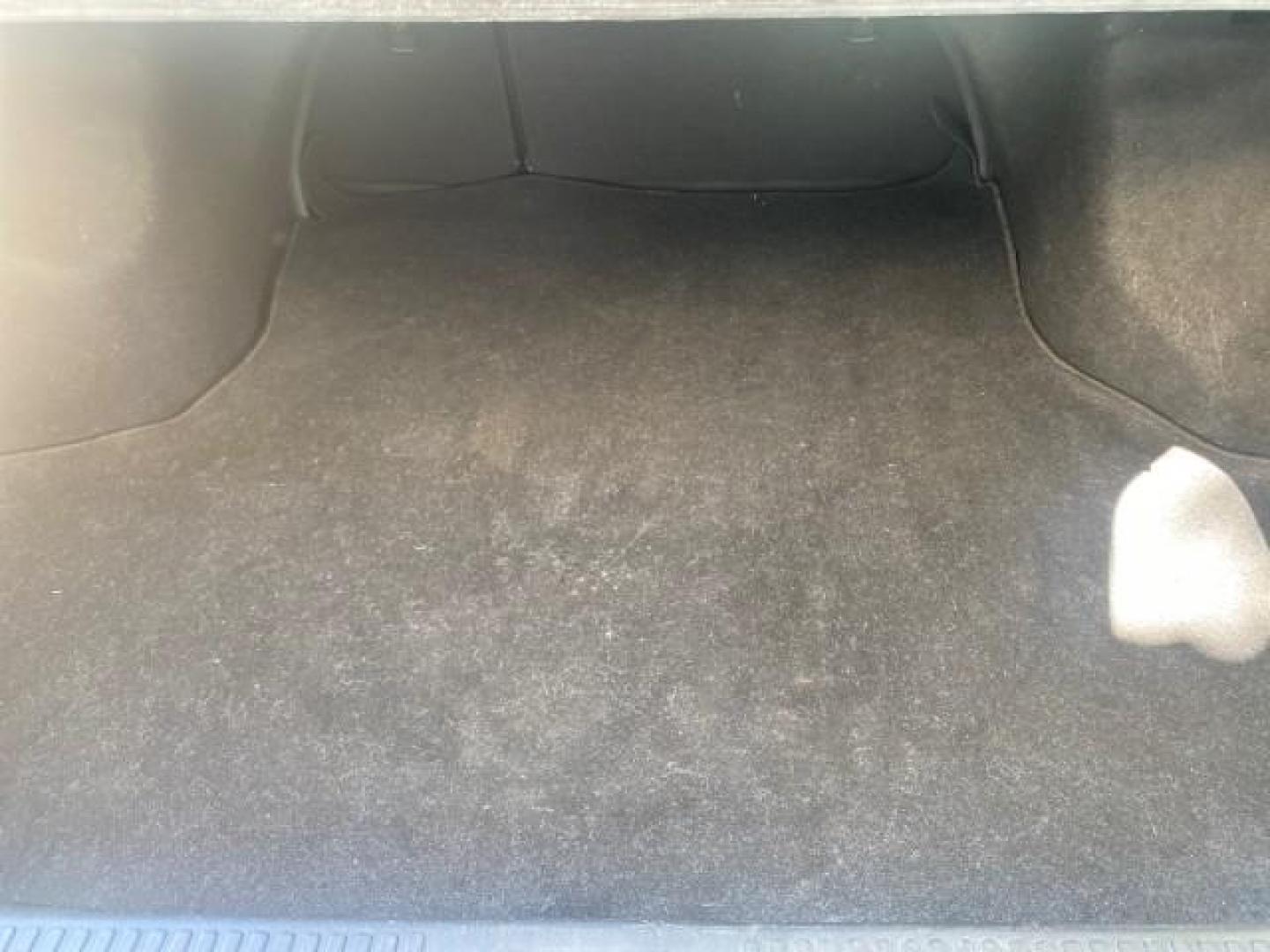 2005 Celadon Green /Beige Hyundai XG350 LOW MILES 46,921 1 OWNER (KMHFU45E55A) with an 3.5L DOHC MPI 24-Valve V6 Engine engine, Automatic transmission, located at 4701 North Dixie Hwy, Pompano Beach, FL, 33064, (954) 422-2889, 26.240938, -80.123474 - OUR WEBPAGE FLORIDACARS1.COM HAS OVER 100 PHOTOS AND FREE CARFAX LINK 2005 HYUNDAI XG350 VIN: KMHFU45E55A380931 K M H F U 4 5 E 5 5 A 3 8 0 9 3 1 SEDAN 4 DR 3.5L V6 F DOHC 24V GASOLINE FRONT WHEEL DRIVE Top Features Alloy Wheels Leather Seats Basic Features ABS Brakes AM/FM Stereo Air Conditioning A - Photo#87