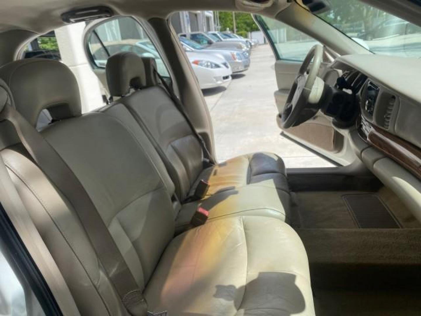 2003 White /Taupe Buick LeSabre Custom LOW MILES 32,880 1 OWNER (1G4HP54K63U) with an 3.8L 3800 V6 SFI Engine engine, Automatic transmission, located at 4701 North Dixie Hwy, Pompano Beach, FL, 33064, (954) 422-2889, 26.240938, -80.123474 - OUR WEBPAGE FLORIDACARS1.COM HAS OVER 100 PHOTOS AND FREE CARFAX LINK 2003 BUICK LESABRE CUSTOM VIN: 1G4HP54K63U139534 1 G 4 H P 5 4 K 6 3 U 1 3 9 5 3 4 SEDAN 4 DR 3.8L V6 F 12V 29 mpg GASOLINE FRONT WHEEL DRIVE Top Features Alloy Wheels Cloth Seats Leather Seats Luxury Package Basic Features ABS Br - Photo#12